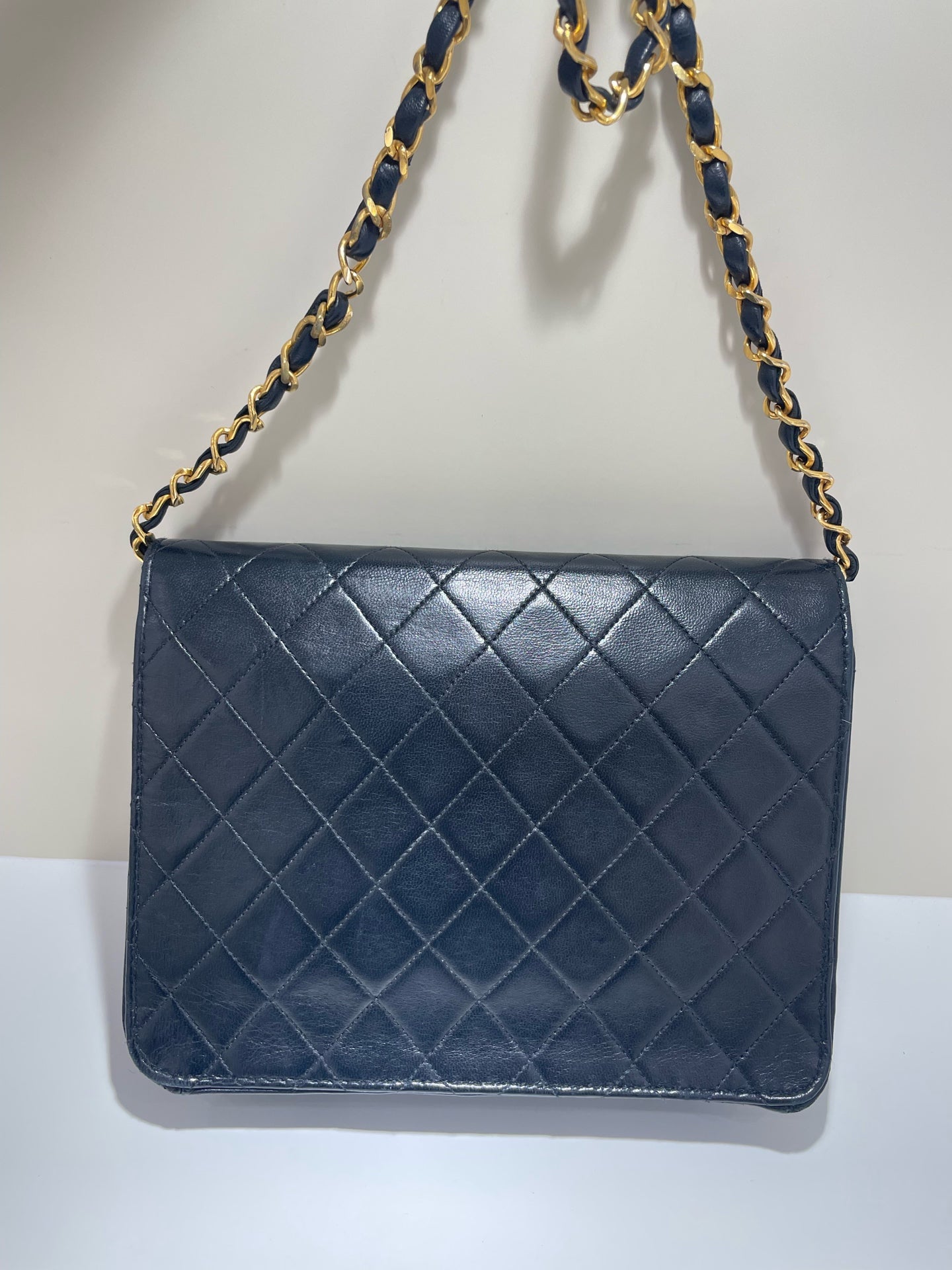 Chanel - Timeless/Classique - Leather - Black - (medium)