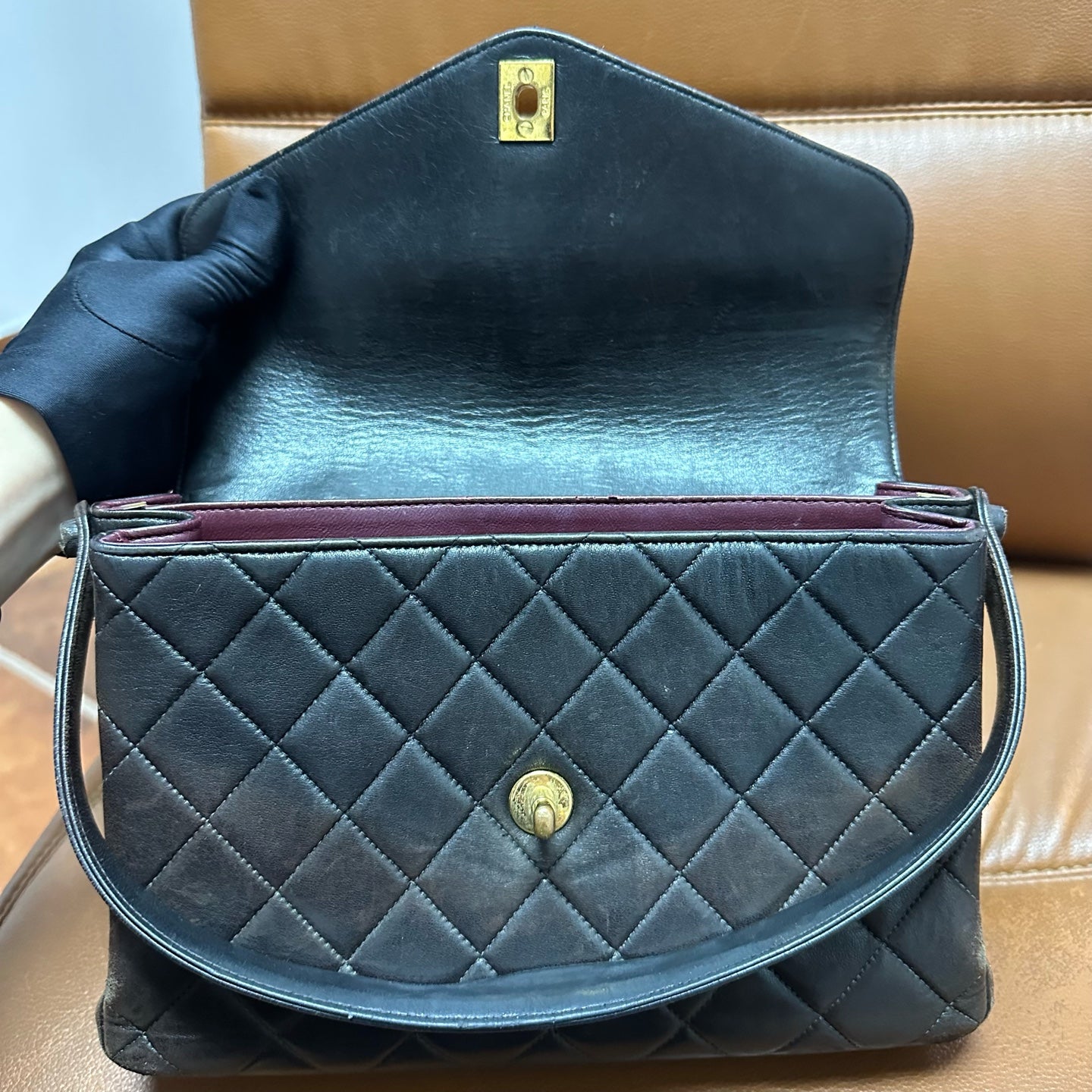 Chanel - Timeless/Classique - Leather - Black - (medium)