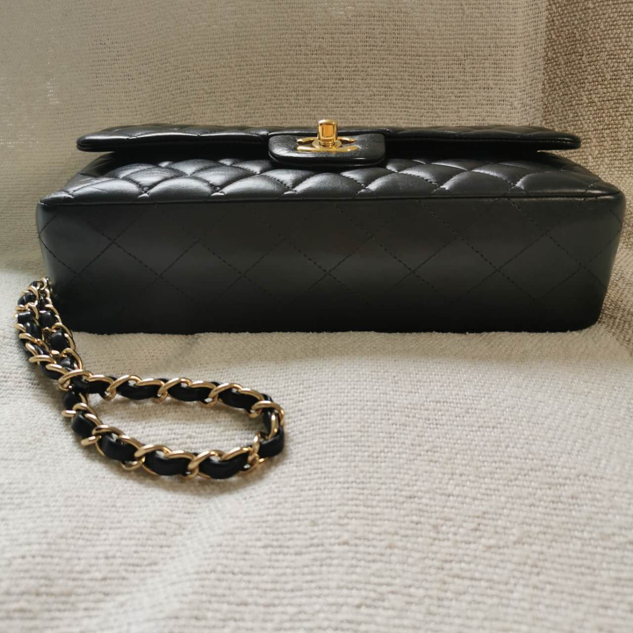 Chanel - Timeless/Classique - Leather - Black - (Medium)