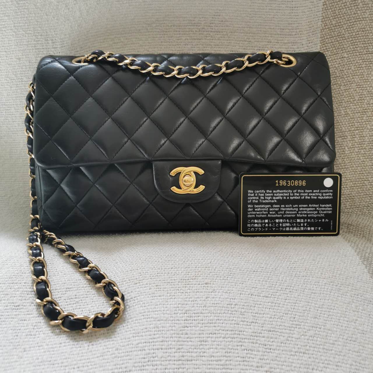 Chanel - Timeless/Classique - Leather - Black - (Medium)