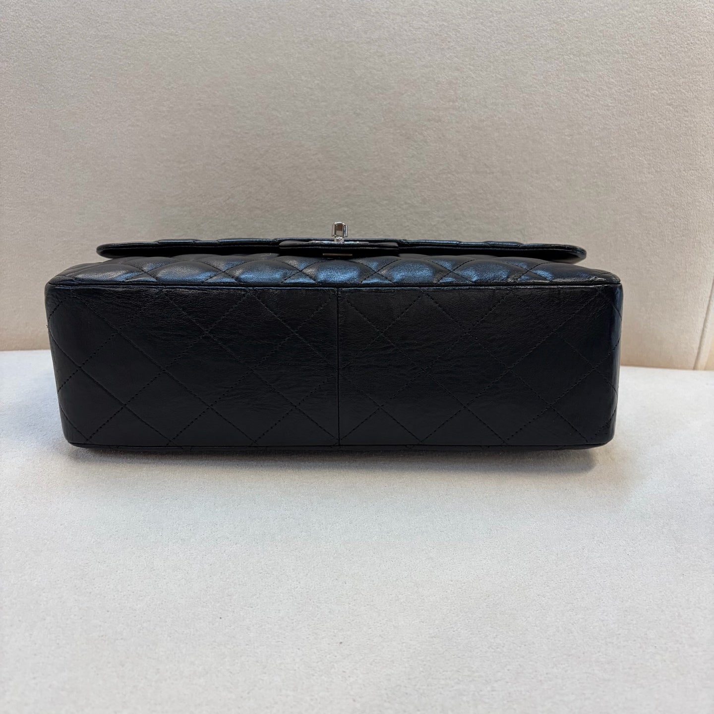 Chanel - Timeless/Classique - Leather - Black - (medium)