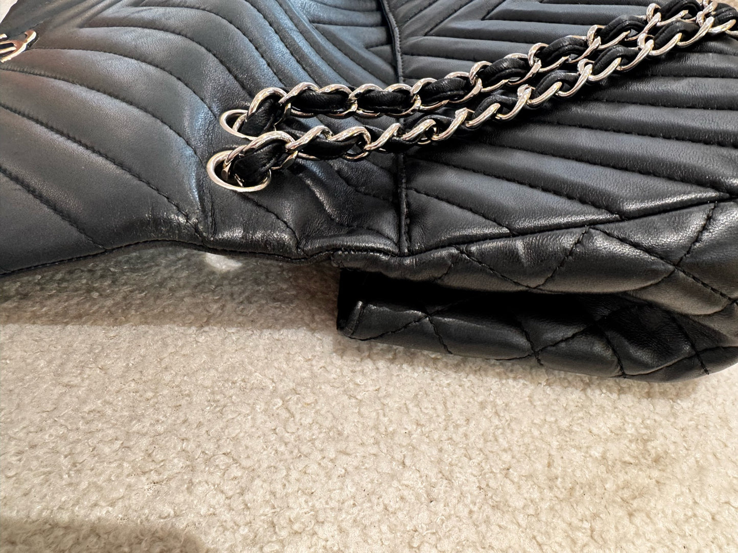 Chanel - Timeless/Classique - Leather - Black - (medium)