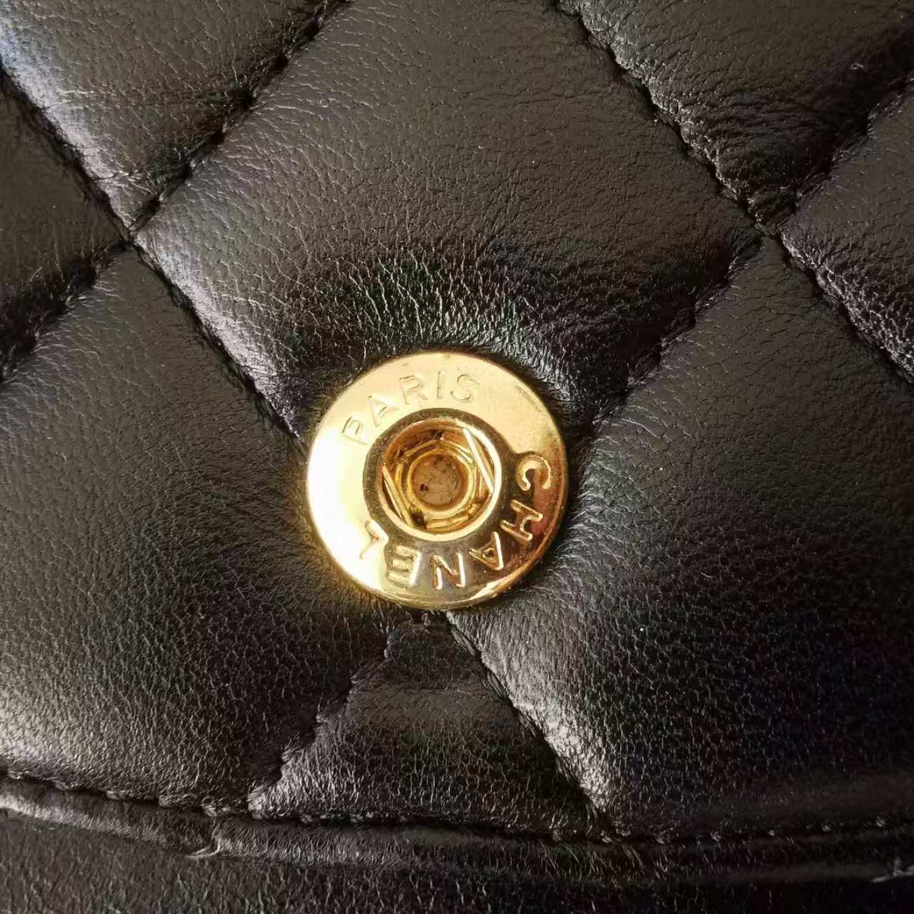 Chanel - Timeless/Classique - Leather - Black - (Medium)