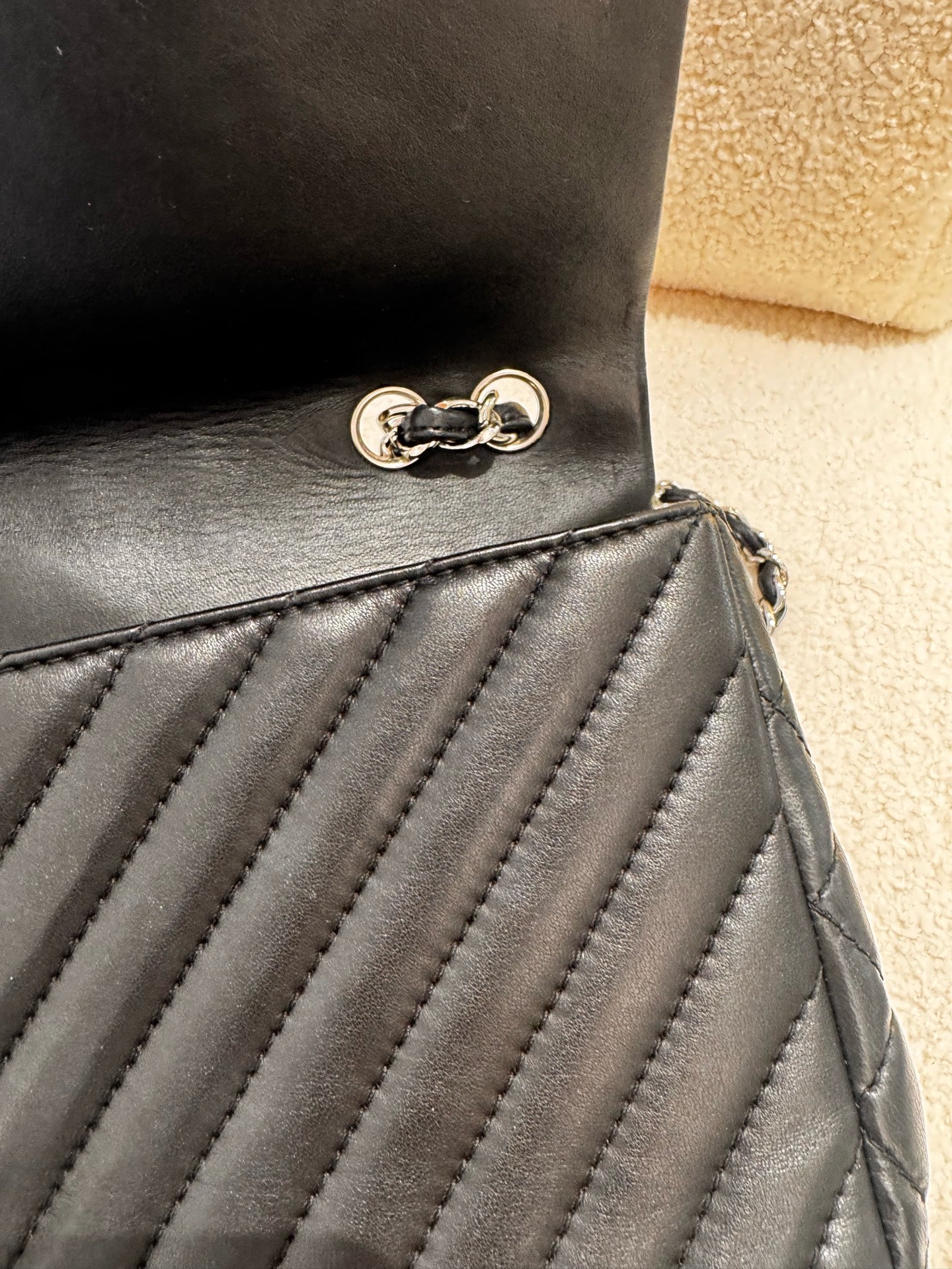 Chanel - Timeless/Classique - Leather - Black - (medium)