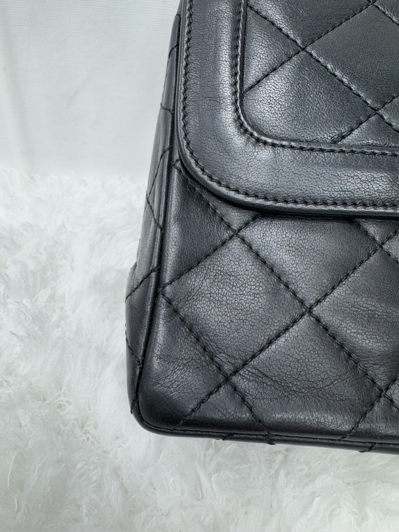 Chanel - Timeless/Classique - Leather - Black - (medium)
