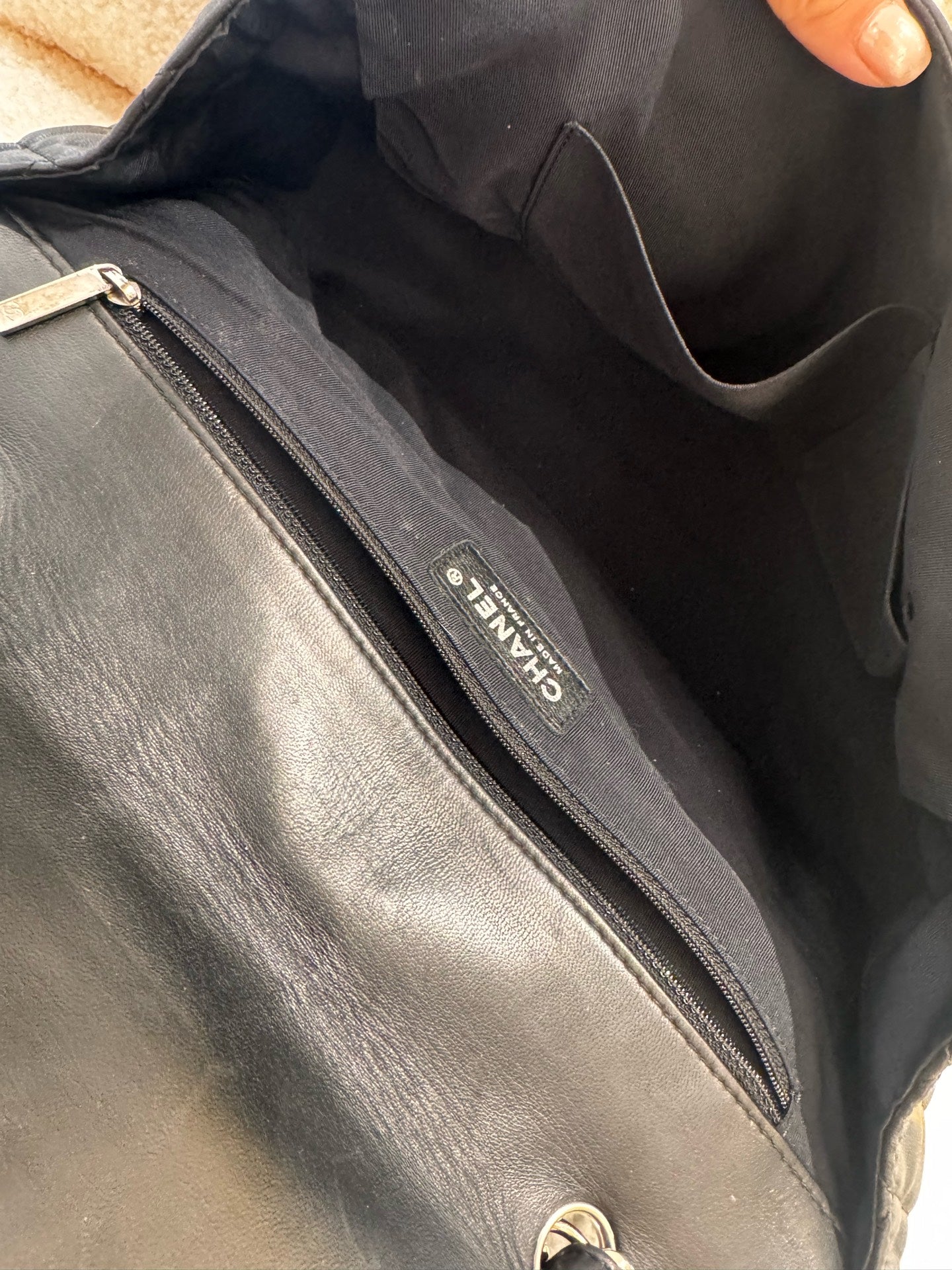 Chanel - Timeless/Classique - Leather - Black - (medium)