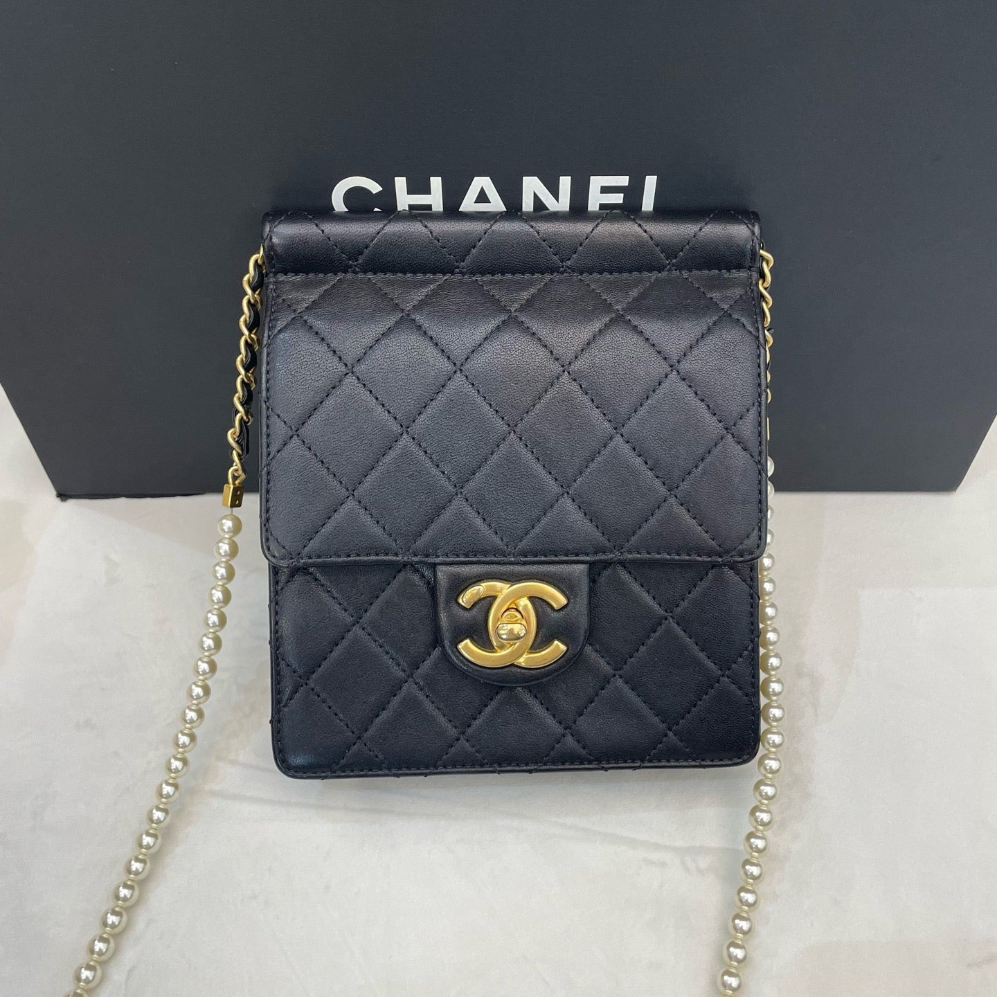 Chanel - Timeless/Classique - Leather - Black - (mini)