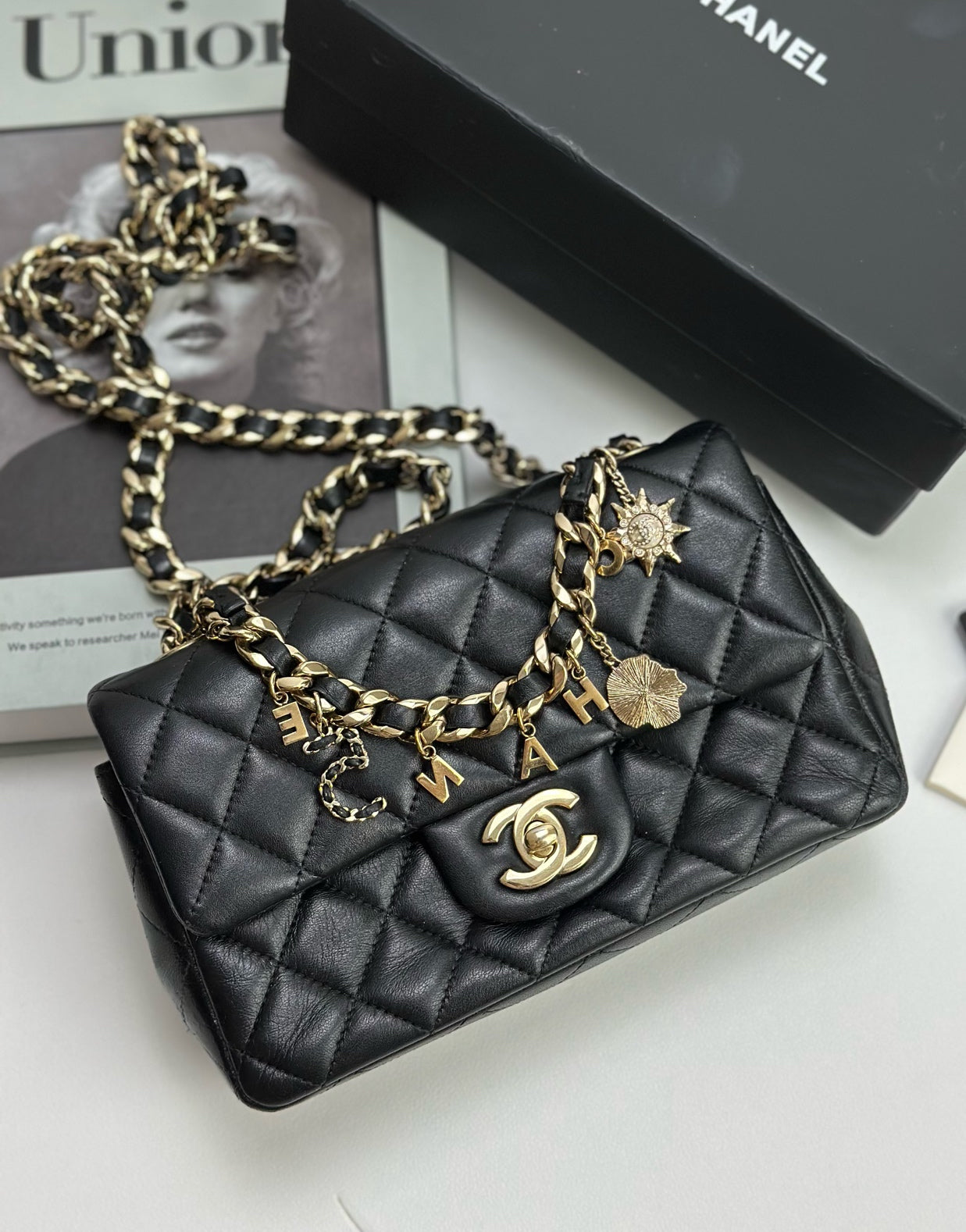 Chanel - Timeless/Classique - Leather - Black - (mini)