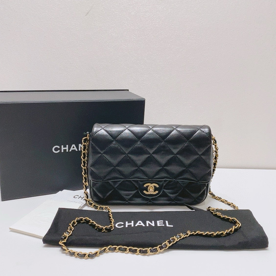 Chanel - Timeless/Classique - Leather - Black - (mini)