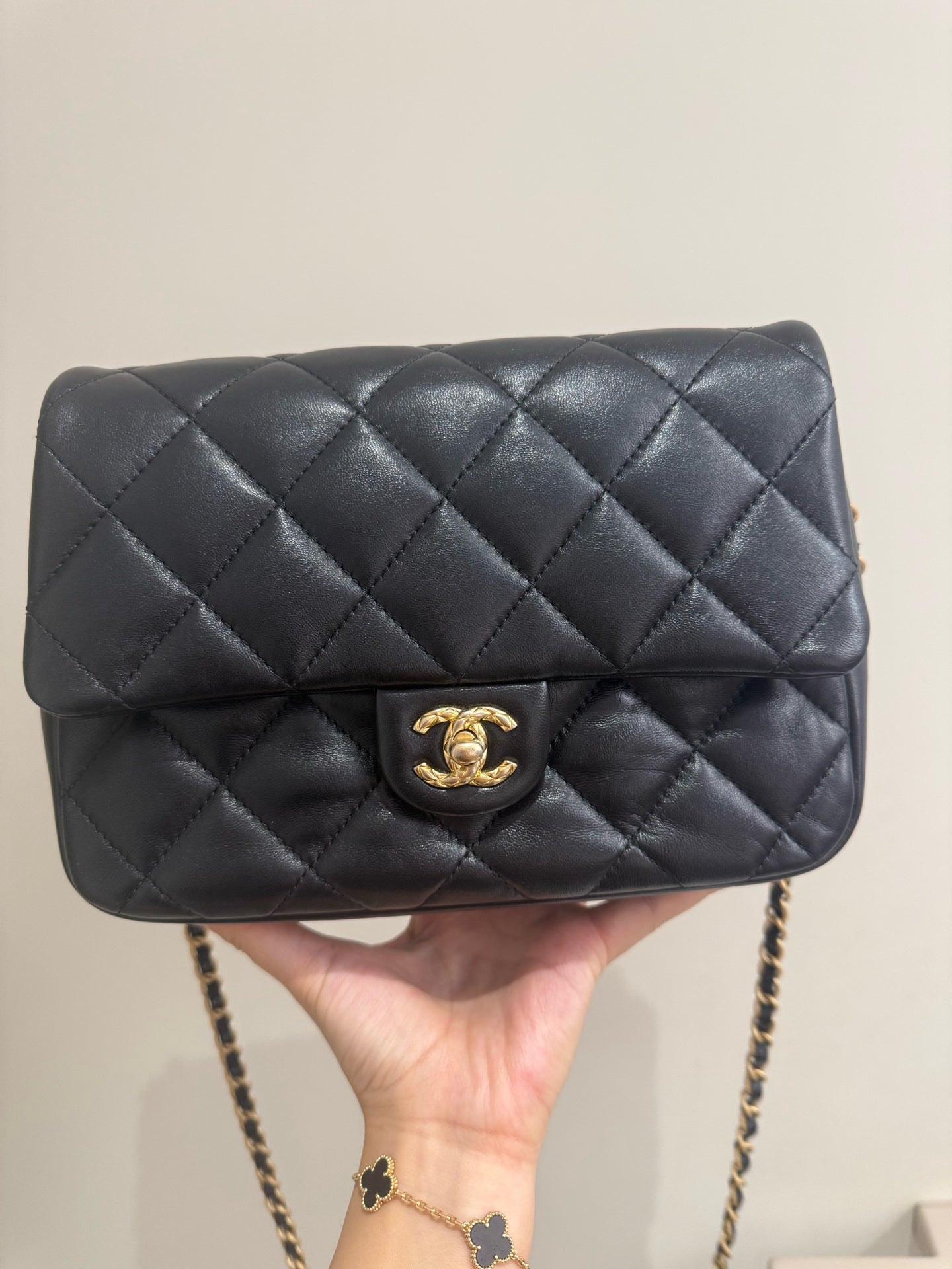 Chanel - Timeless/Classique - Leather - Black - (mini)