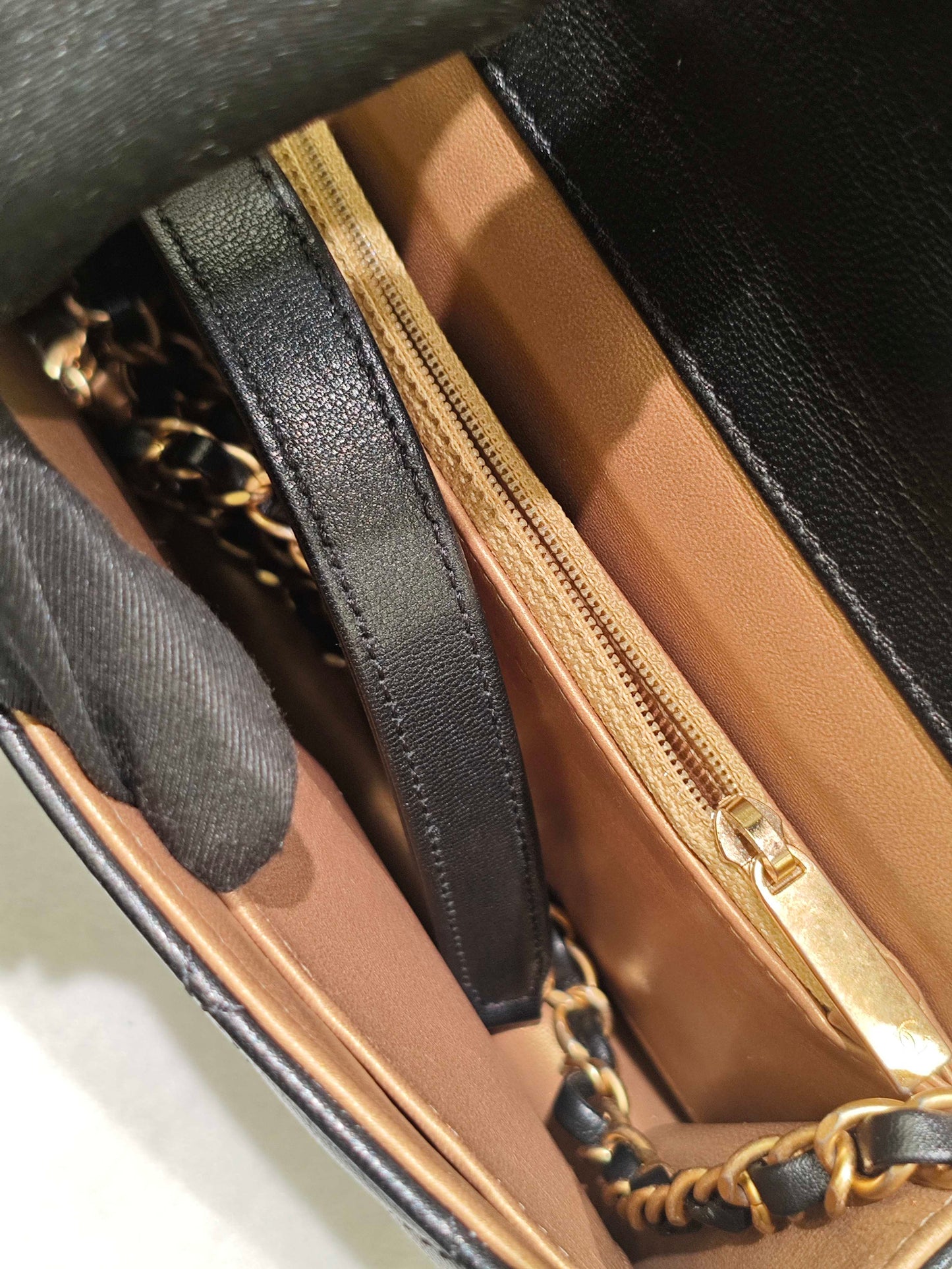 Chanel - Timeless/Classique - Leather - Black - (mini)
