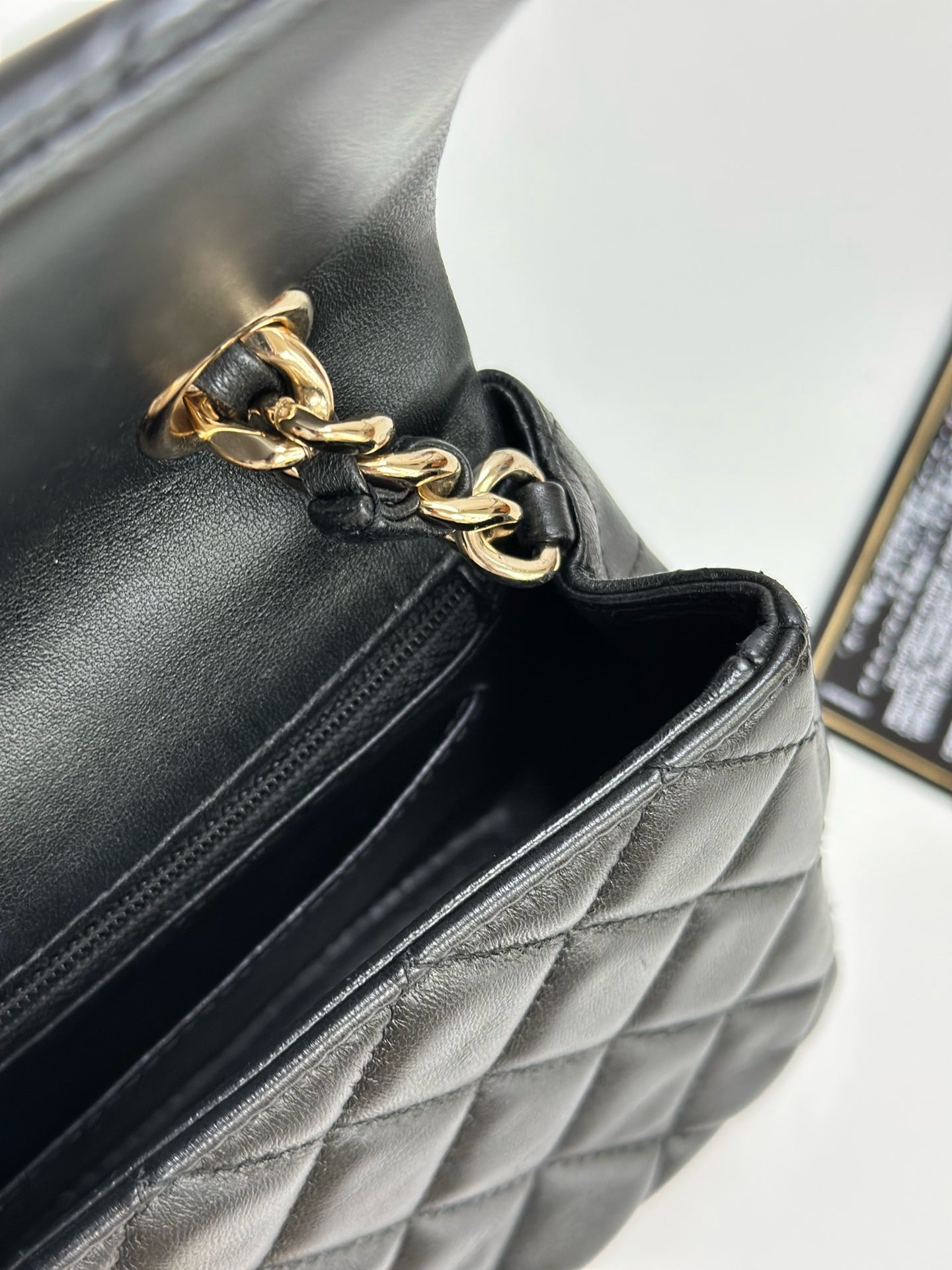Chanel - Timeless/Classique - Leather - Black - (mini)
