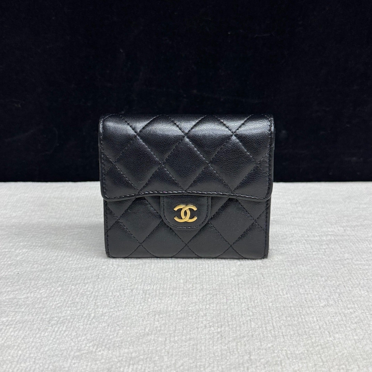 Chanel - Timeless/Classique - Leather - Black - (Small)