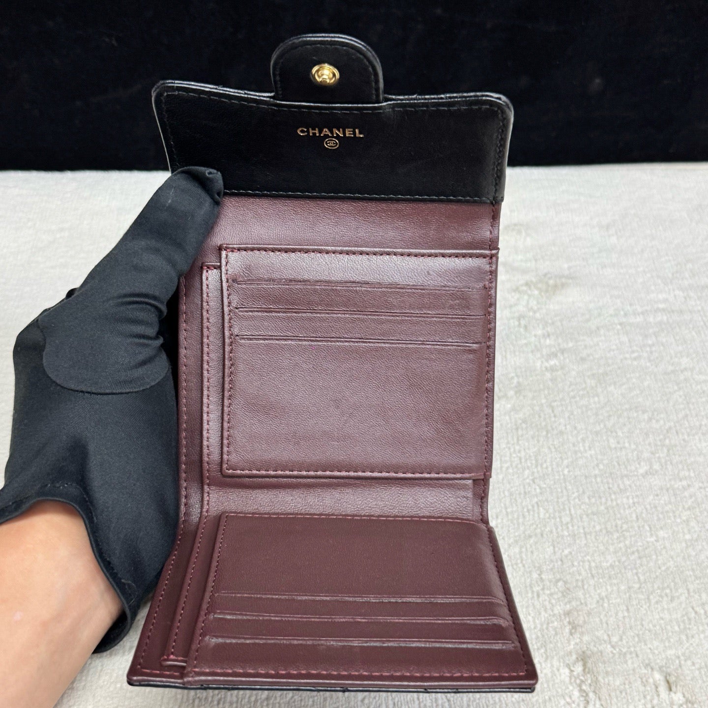 Chanel - Timeless/Classique - Leather - Black - (Small)