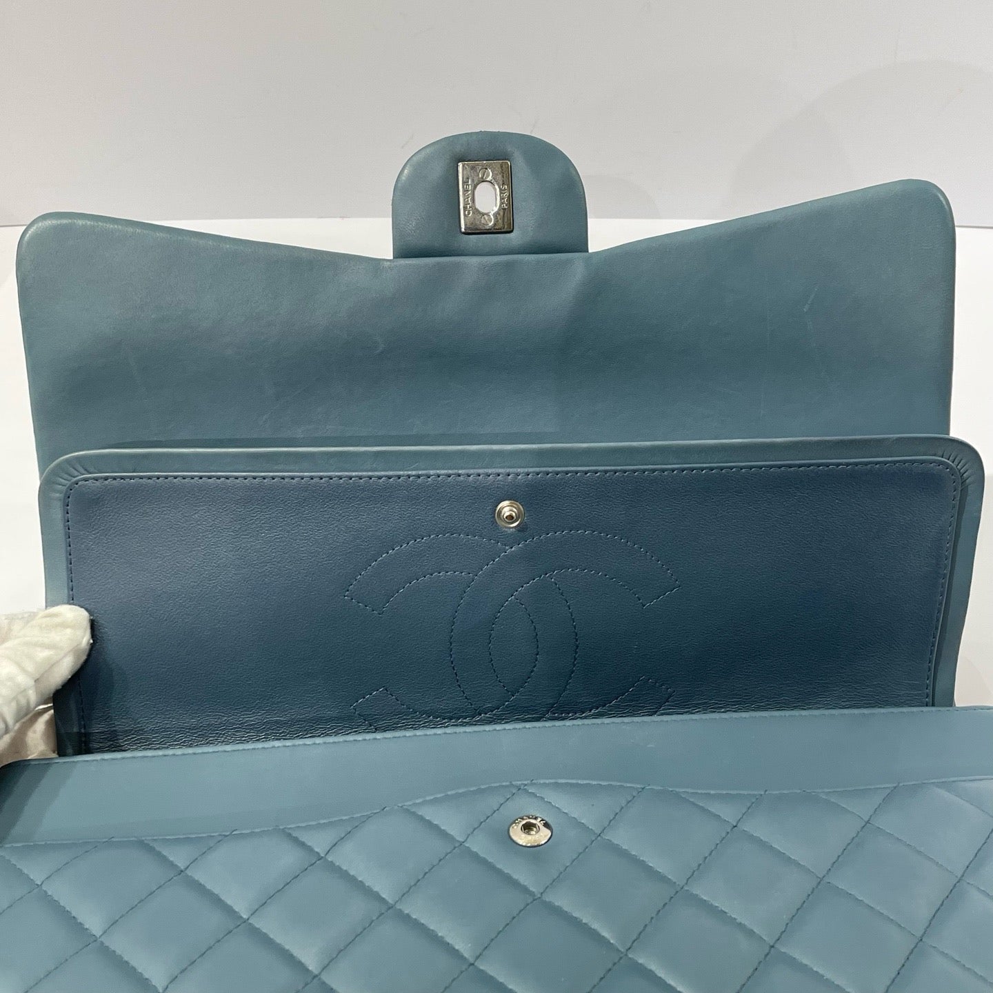 Chanel - Timeless/Classique - Leather - Blue - (maxi)