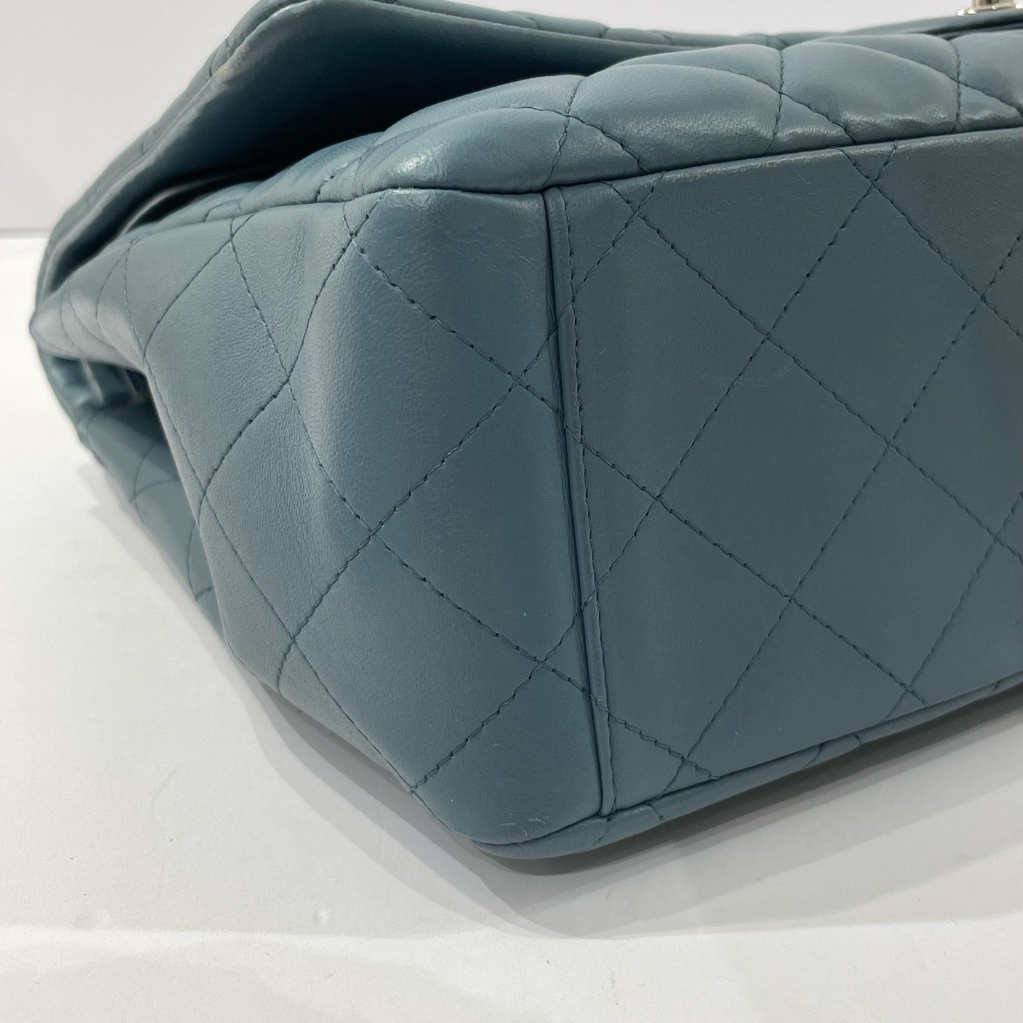 Chanel - Timeless/Classique - Leather - Blue - (maxi)