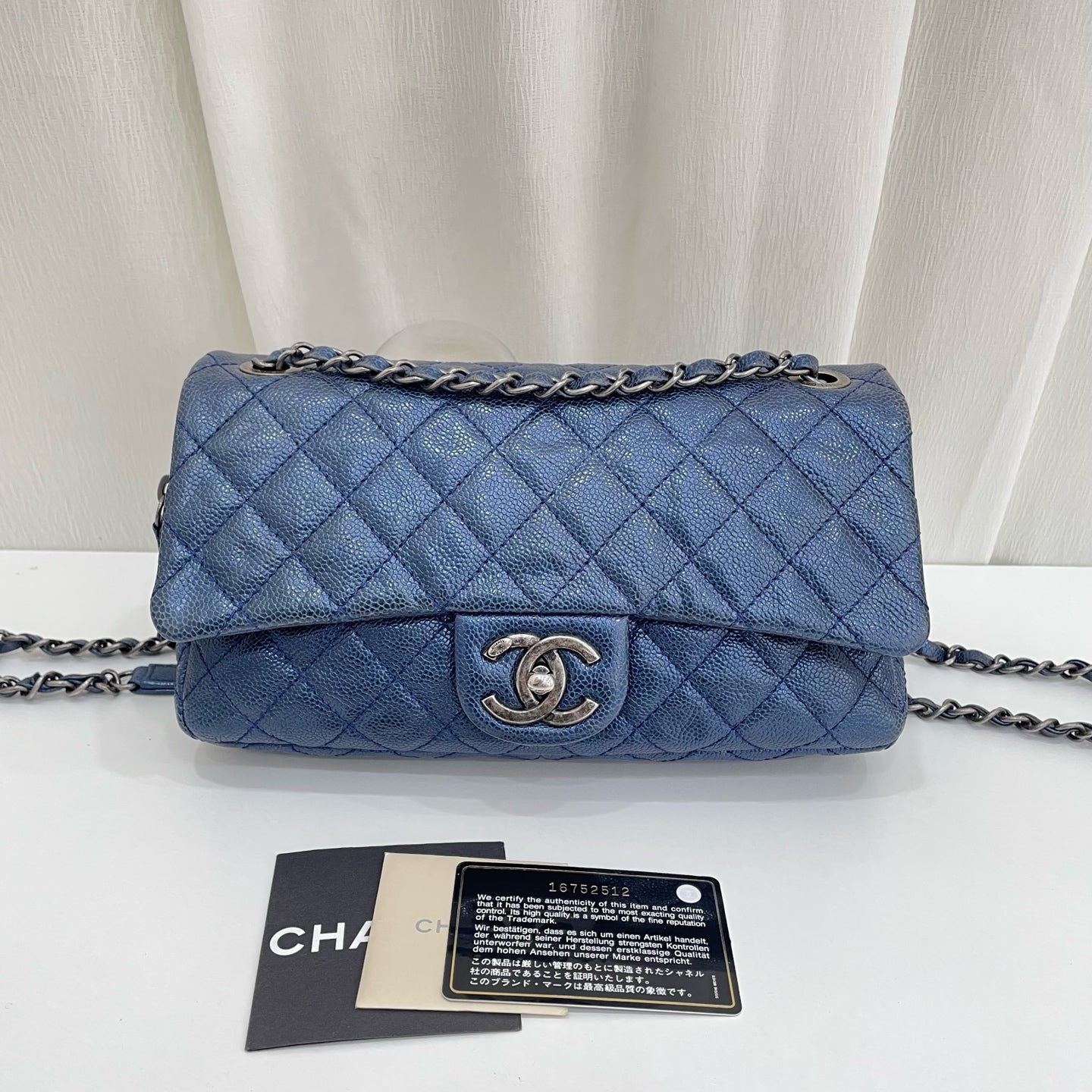Chanel - Timeless/Classique - Leather - Blue - (medium)