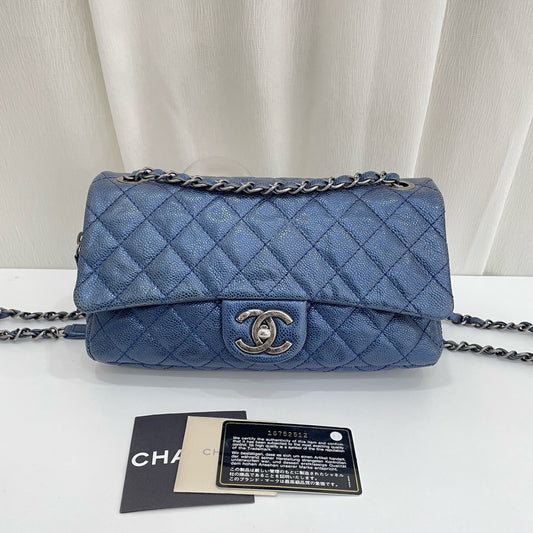 Chanel - Timeless/Classique - Leather - Blue - (medium)