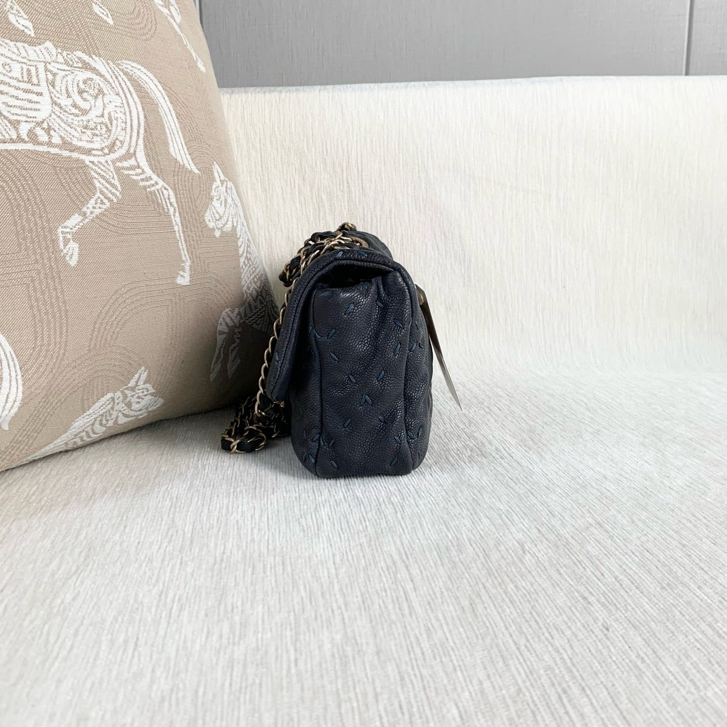 Chanel - Timeless/Classique - Leather - Blue - (medium)