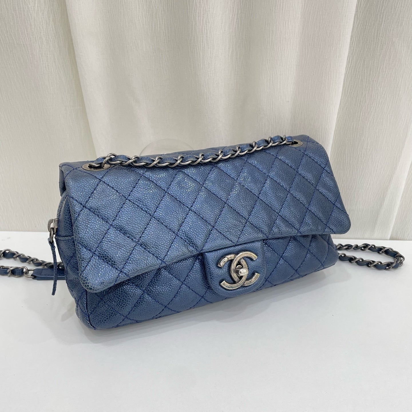 Chanel - Timeless/Classique - Leather - Blue - (medium)
