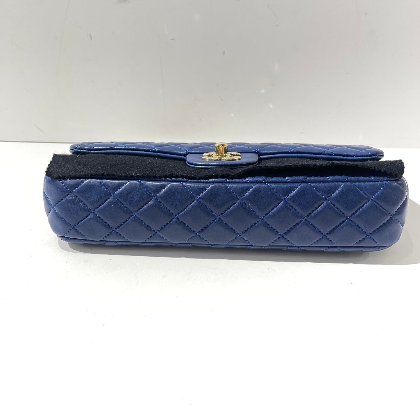 Chanel - Timeless/Classique - Leather - Blue - (medium)