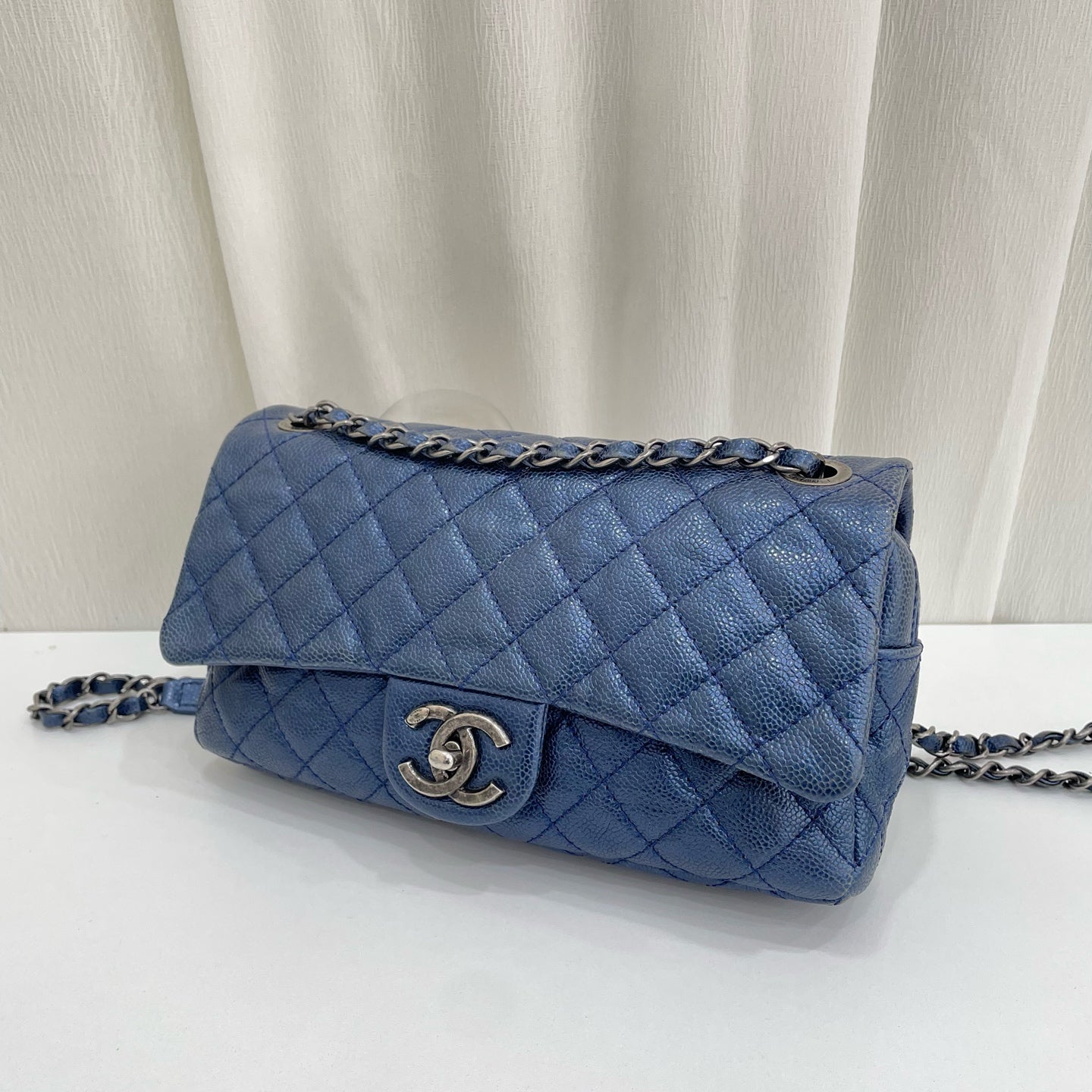 Chanel - Timeless/Classique - Leather - Blue - (medium)