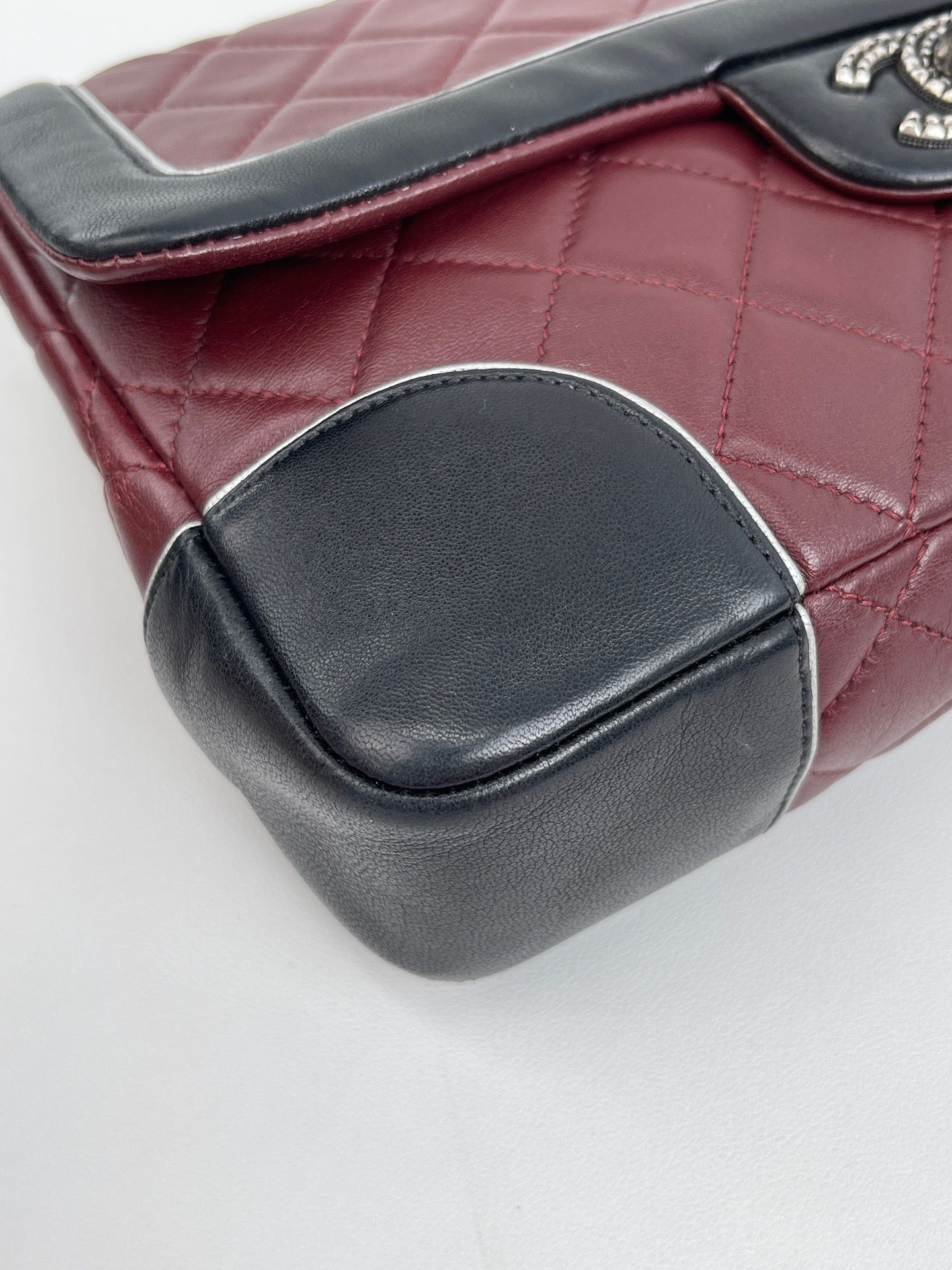 Chanel - Timeless/Classique - Leather - Burgundy - (medium)