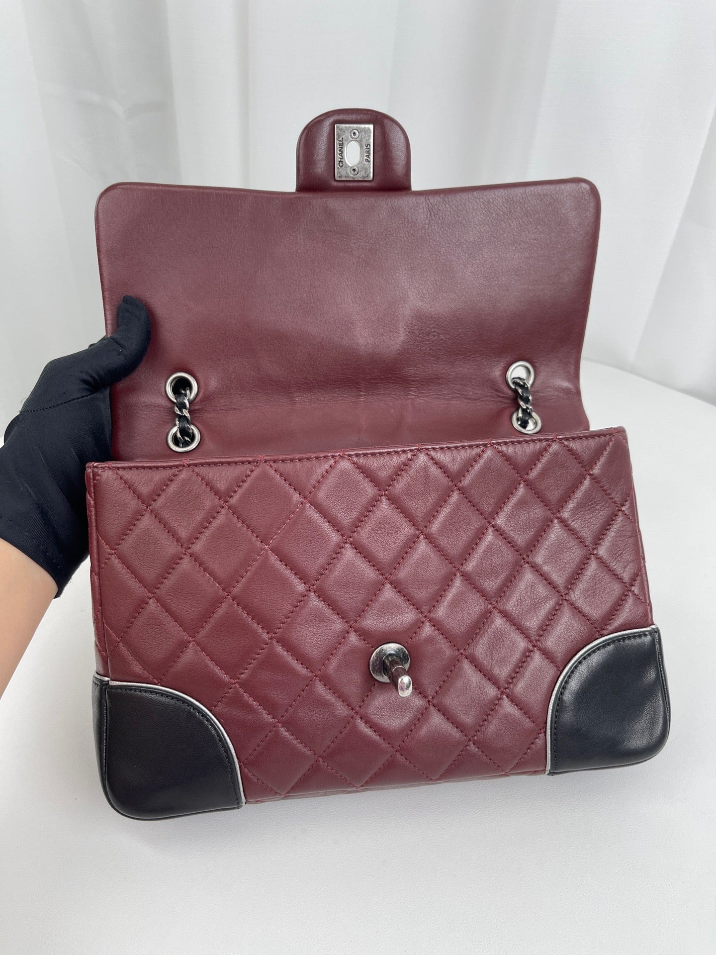 Chanel - Timeless/Classique - Leather - Burgundy - (medium)