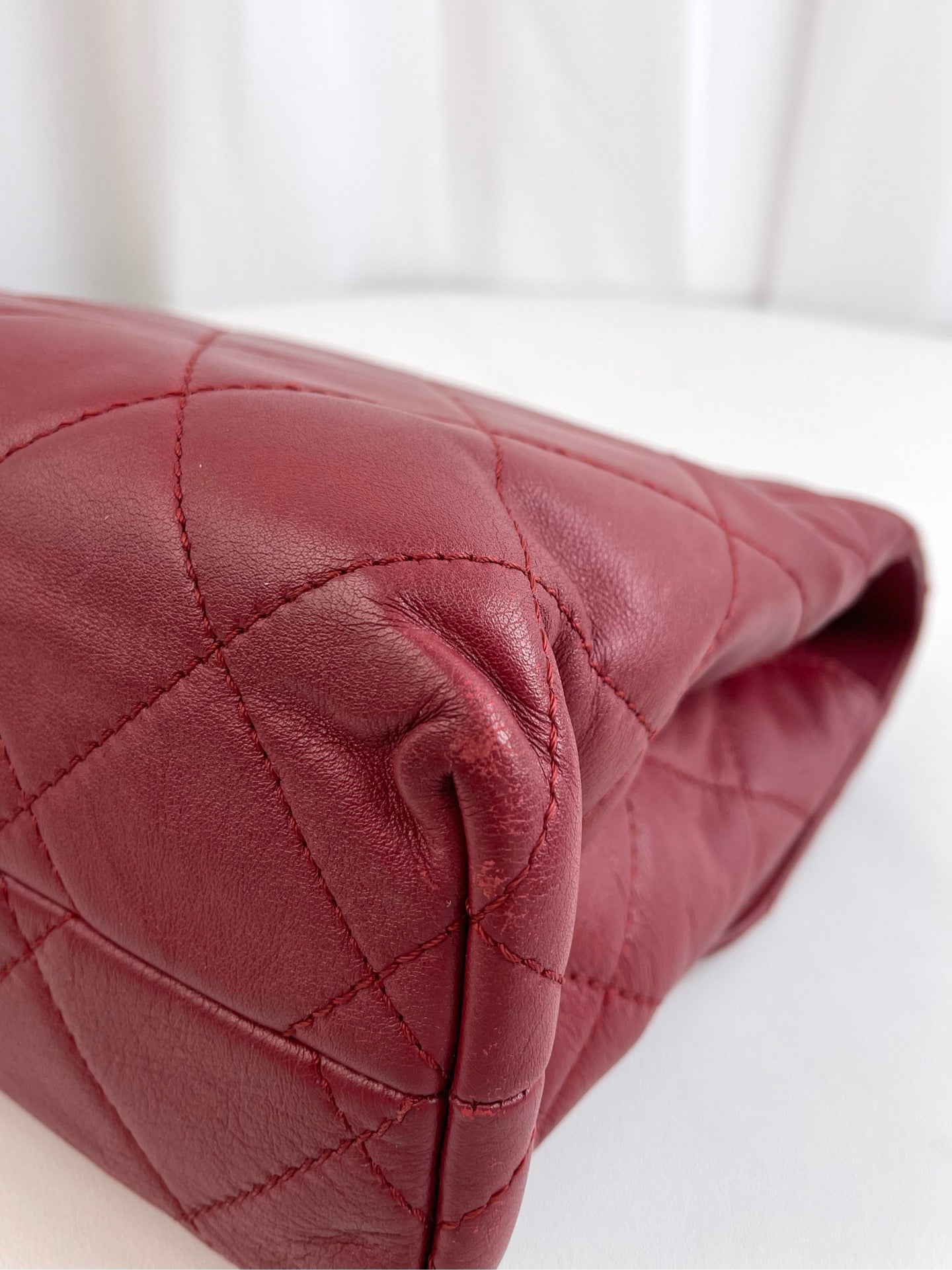 Chanel - Timeless/Classique - Leather - Burgundy - (medium)