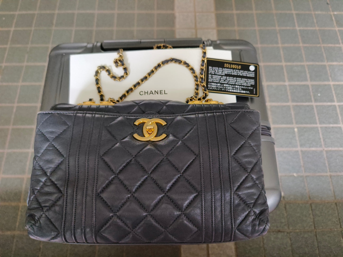 Chanel - Timeless/Classique - Leather - Grey - (mini)