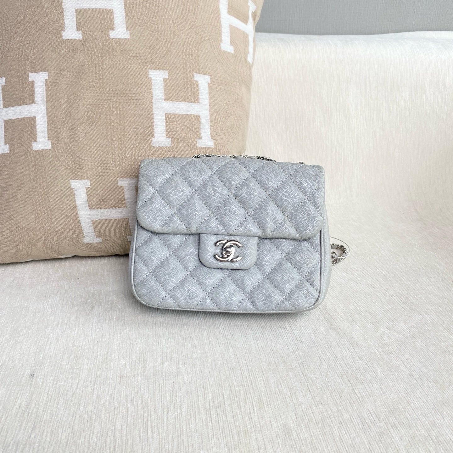 Chanel - Timeless/Classique - Leather - Grey - (mini)