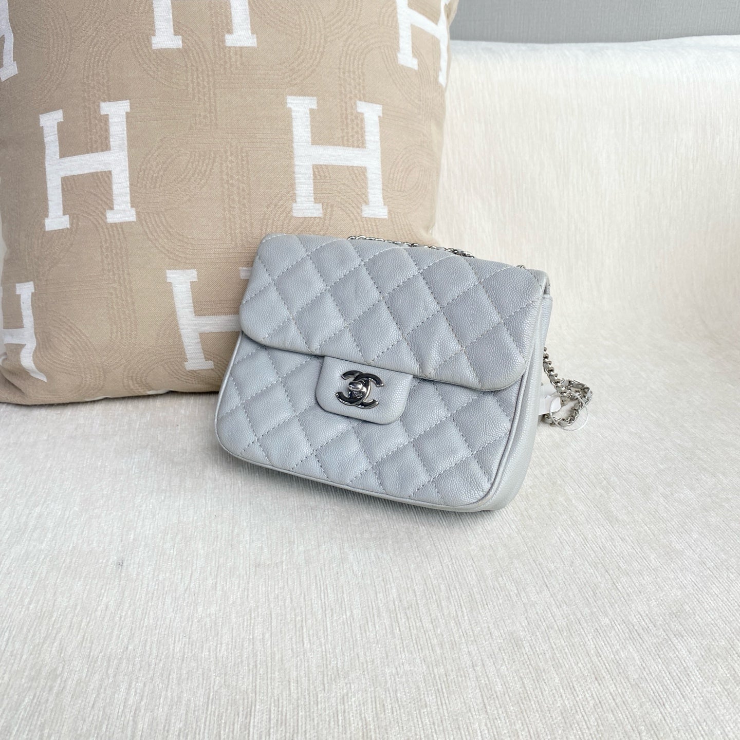 Chanel - Timeless/Classique - Leather - Grey - (mini)
