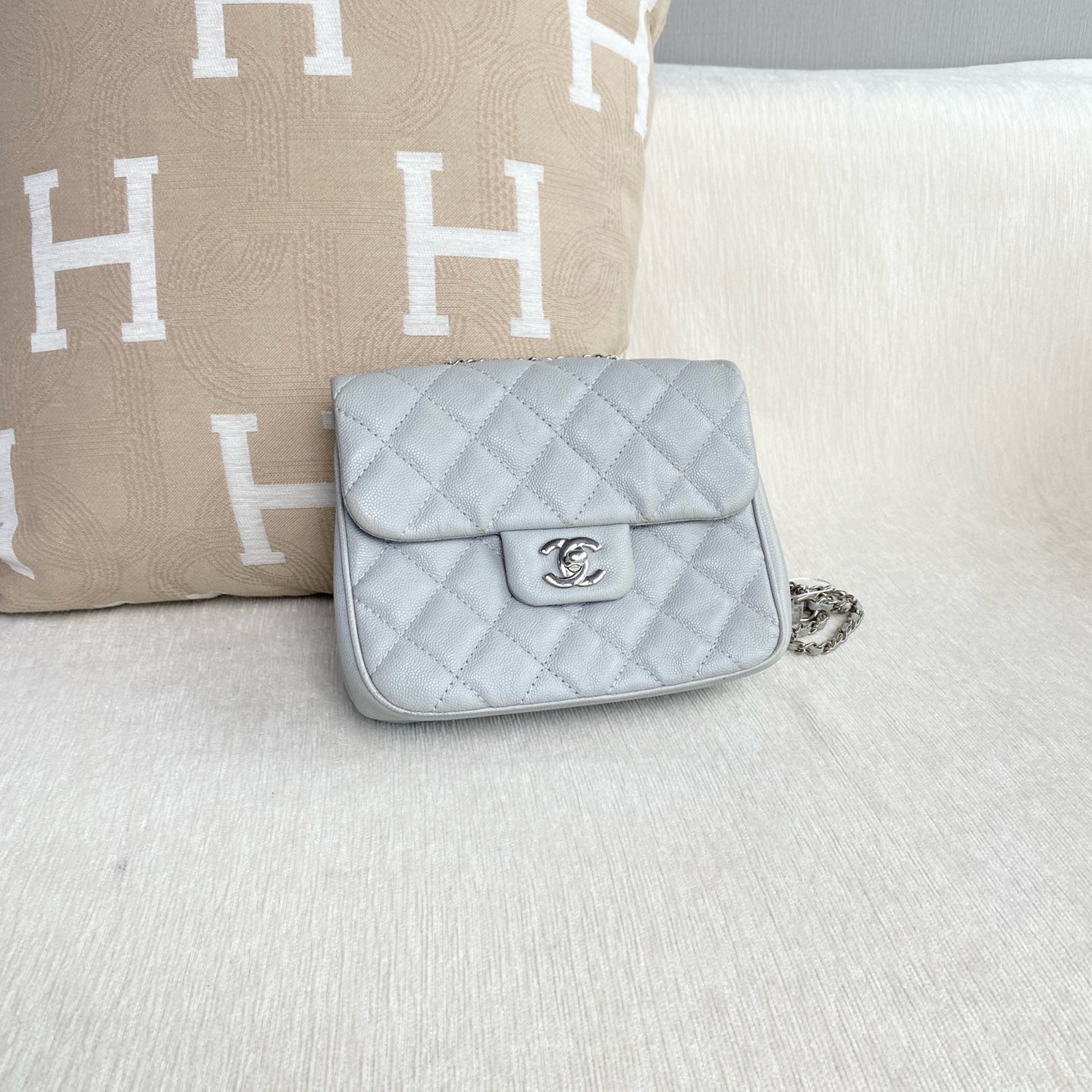Chanel - Timeless/Classique - Leather - Grey - (mini)