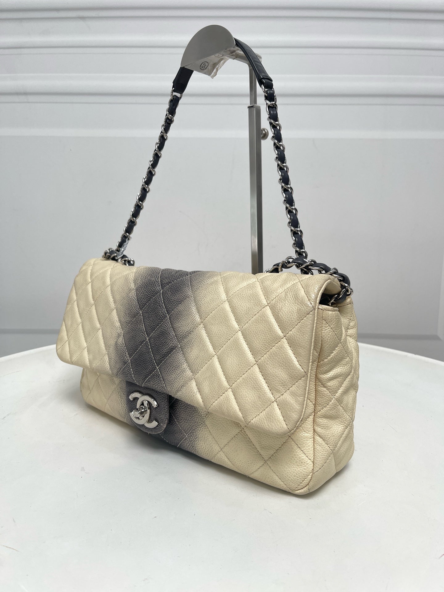 Chanel - Timeless/Classique - Leather - Multicolour - (medium)