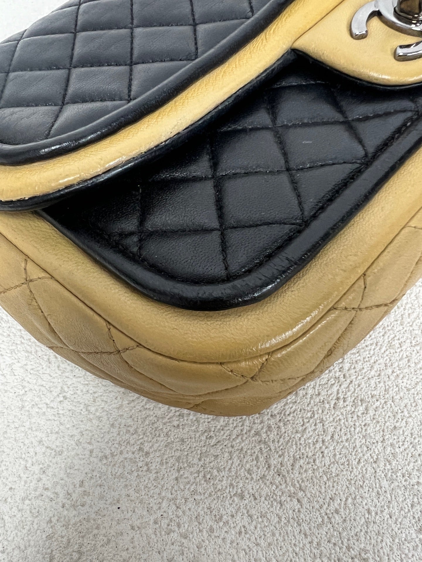 Chanel - Timeless/Classique - Leather - Multicolour - (medium)