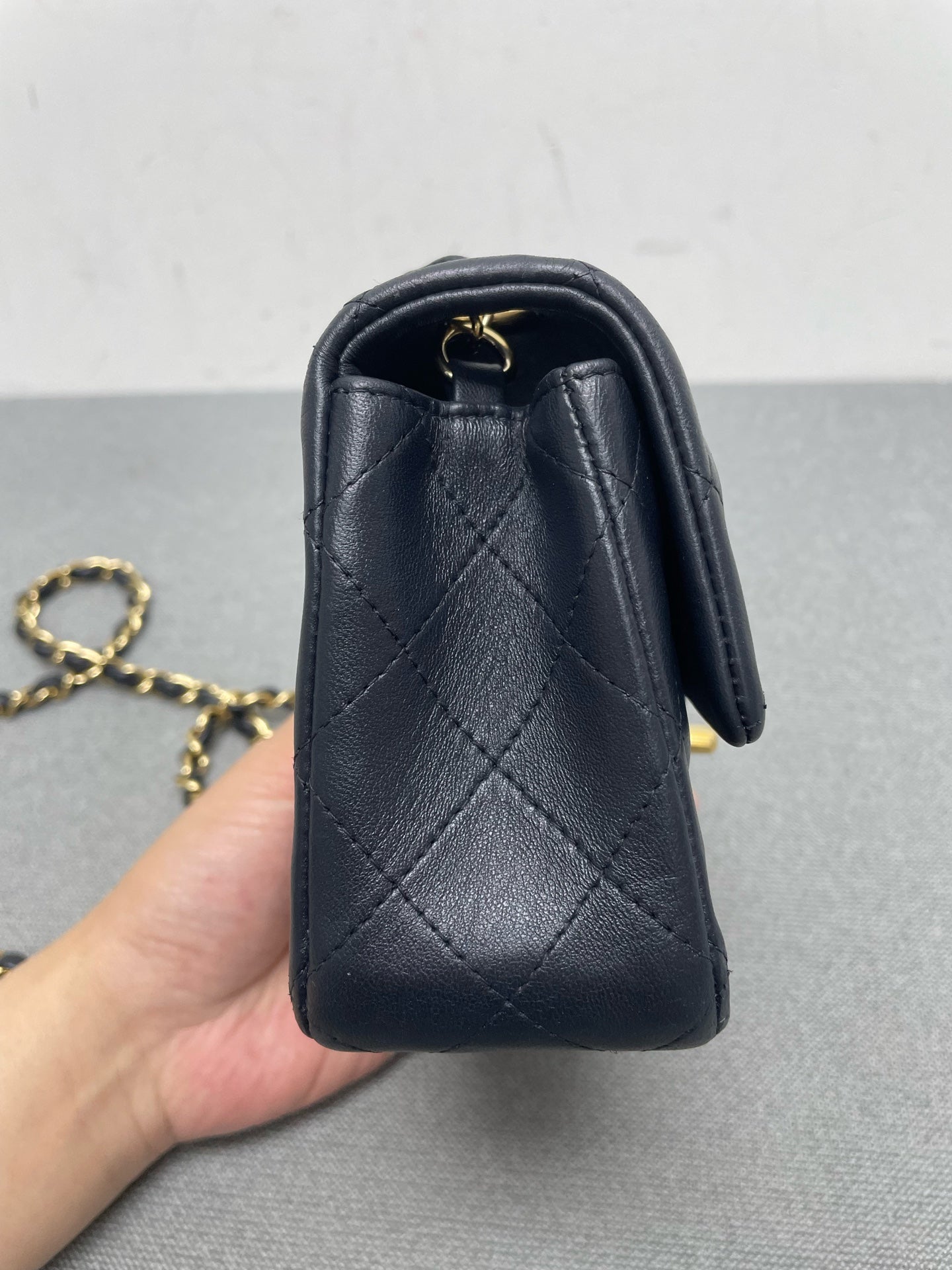 Chanel - Timeless/Classique - Leather - Navy - (mini)