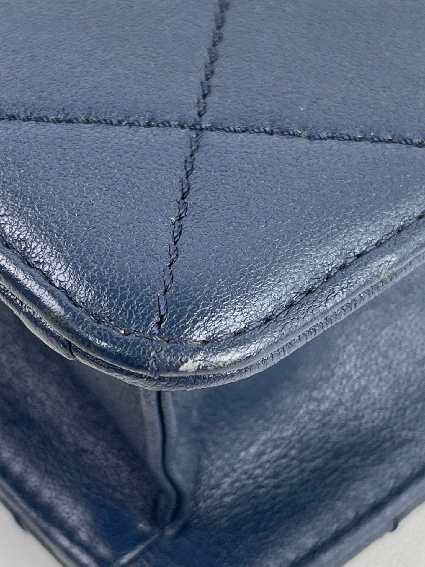 Chanel - Timeless/Classique - Leather - Navy - (mini)