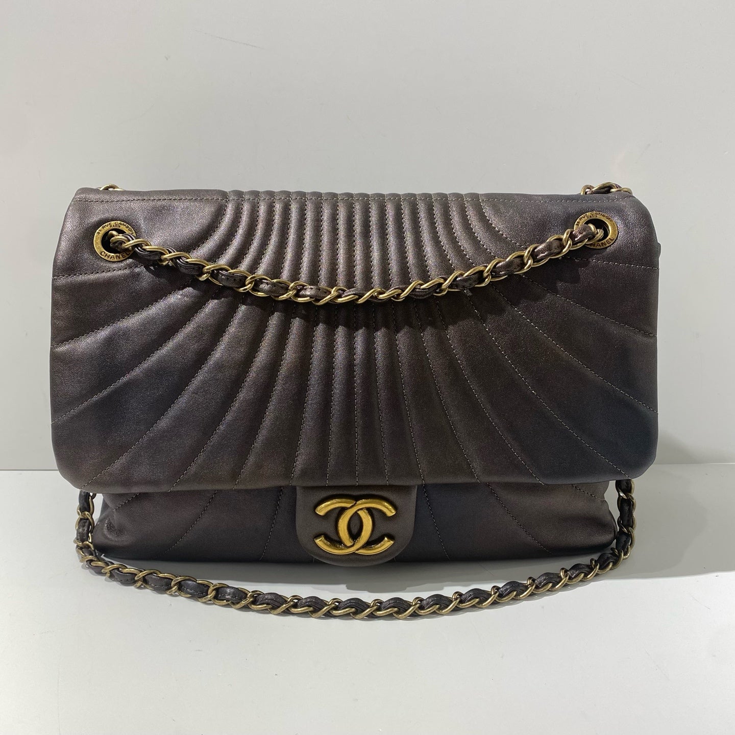 Chanel - Timeless/Classique - Leather - Other - (Large)
