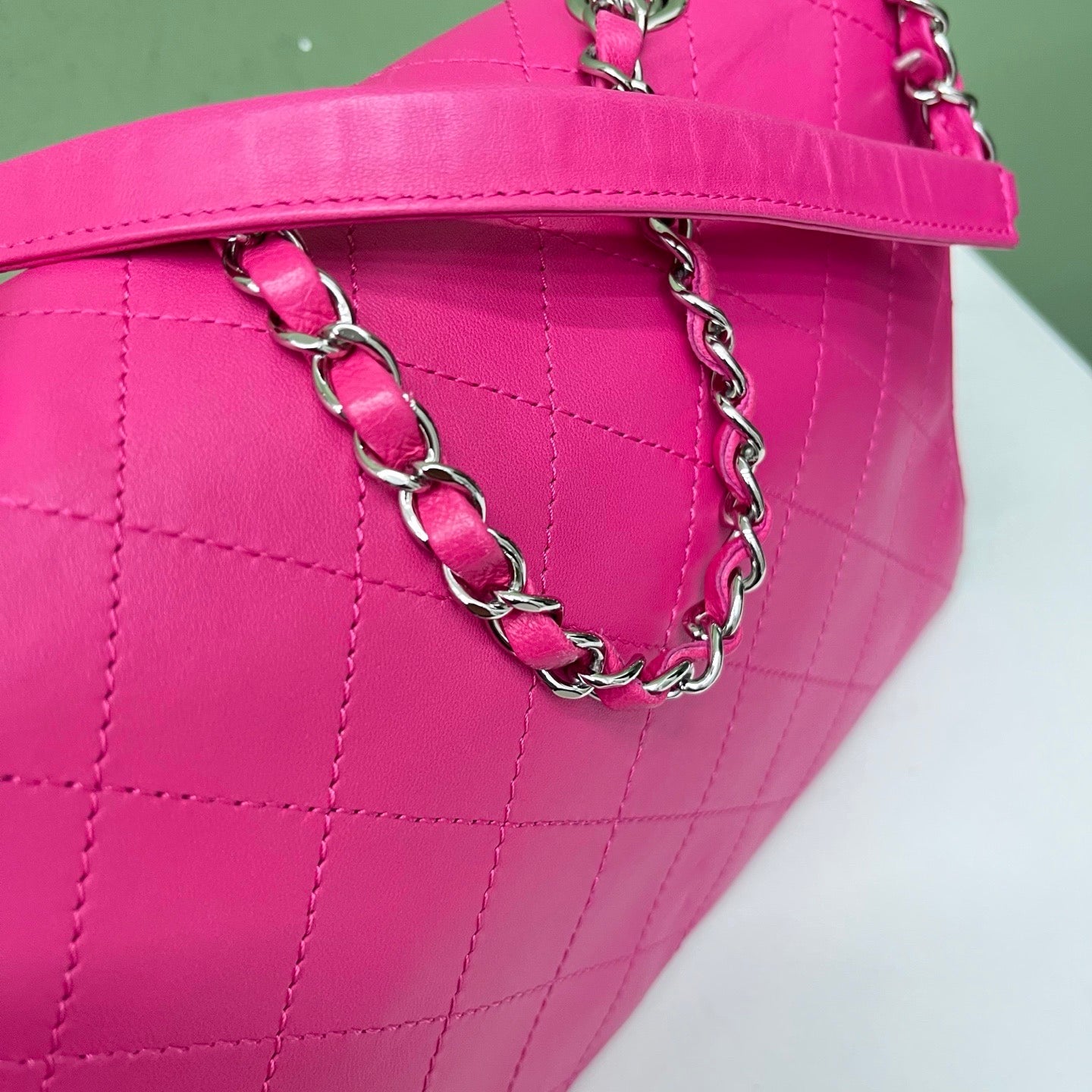 Chanel - Timeless/Classique - Leather - Pink - (medium)