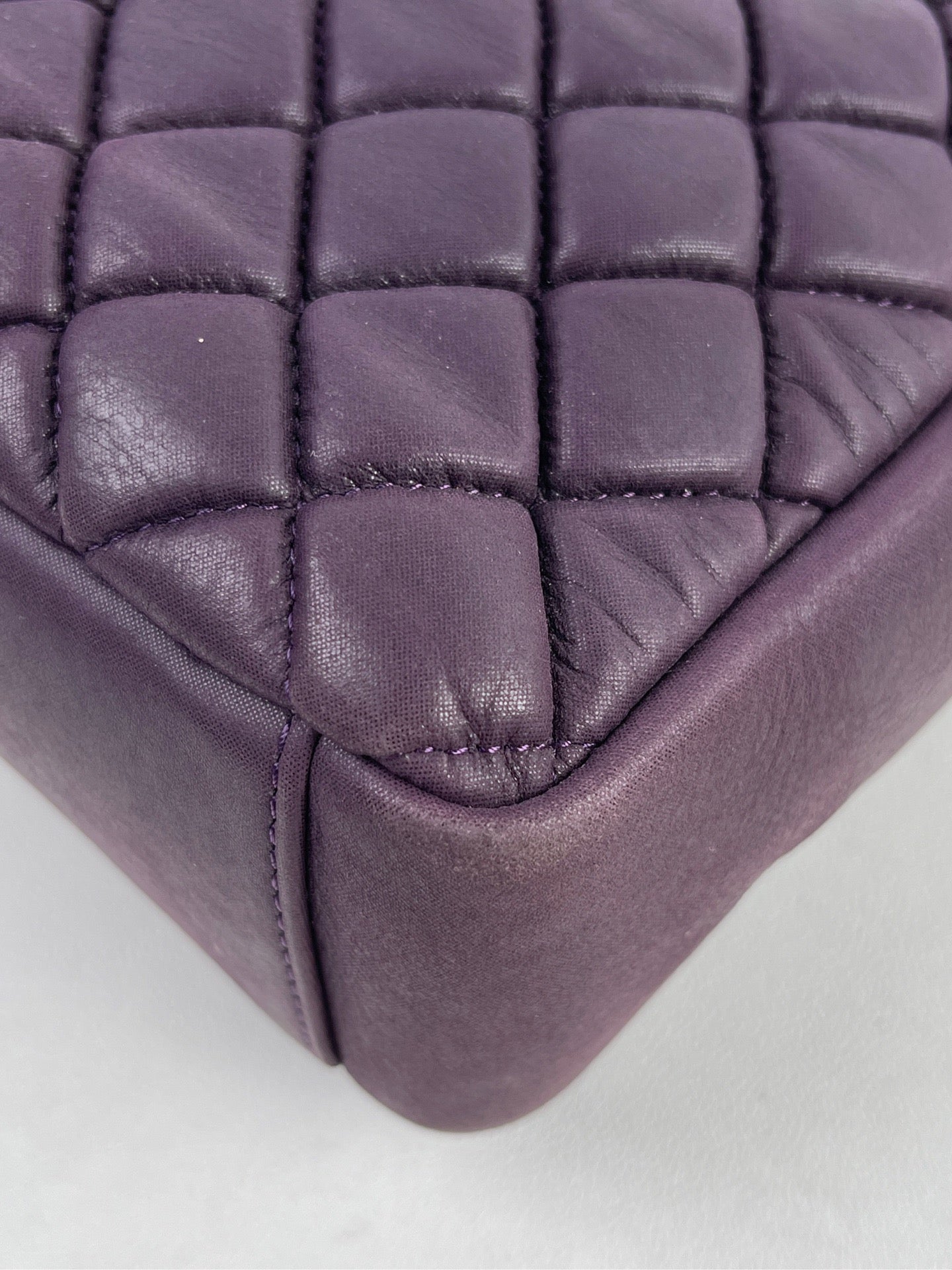 Chanel - Timeless/Classique - Leather - Purple - (medium)