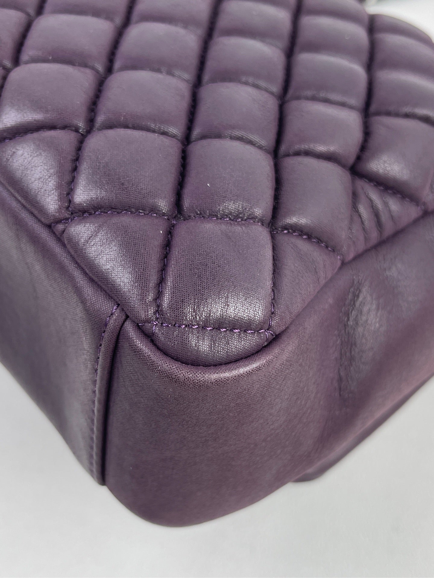 Chanel - Timeless/Classique - Leather - Purple - (medium)