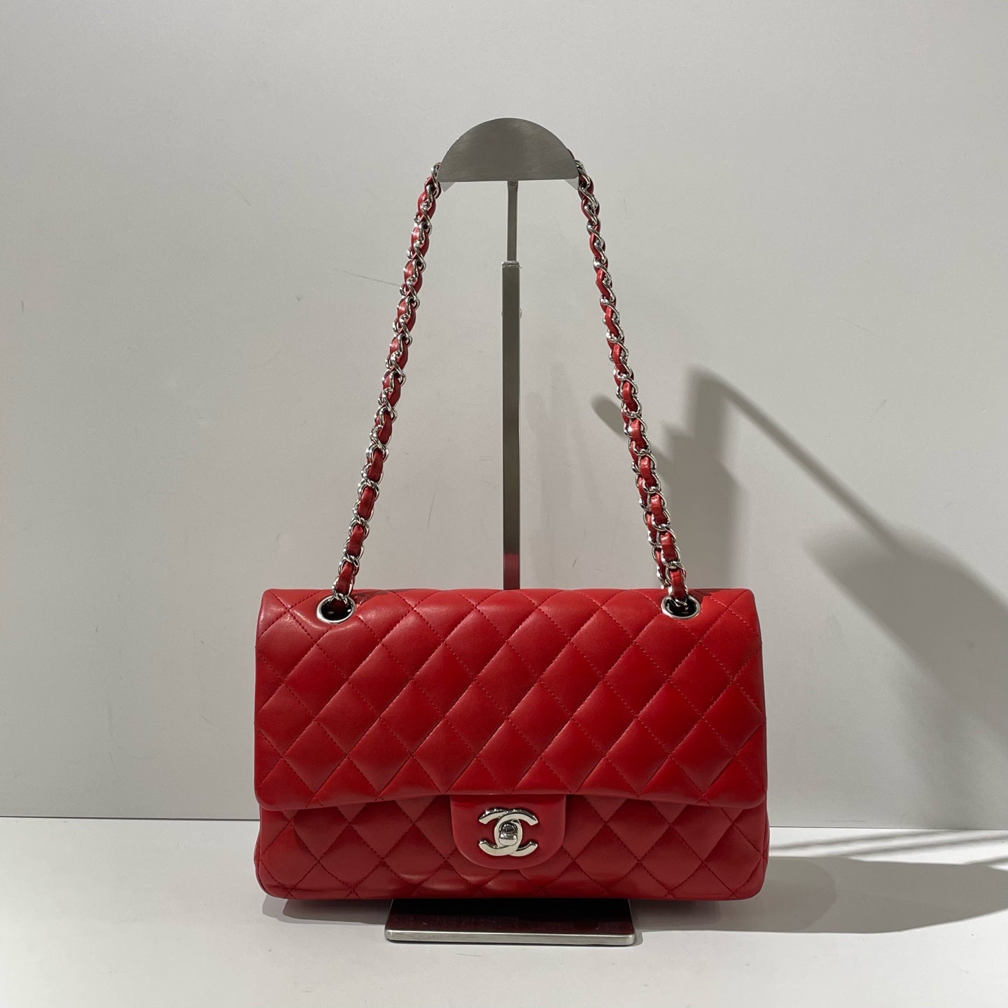 Chanel - Timeless/Classique - Leather - Red - (medium)