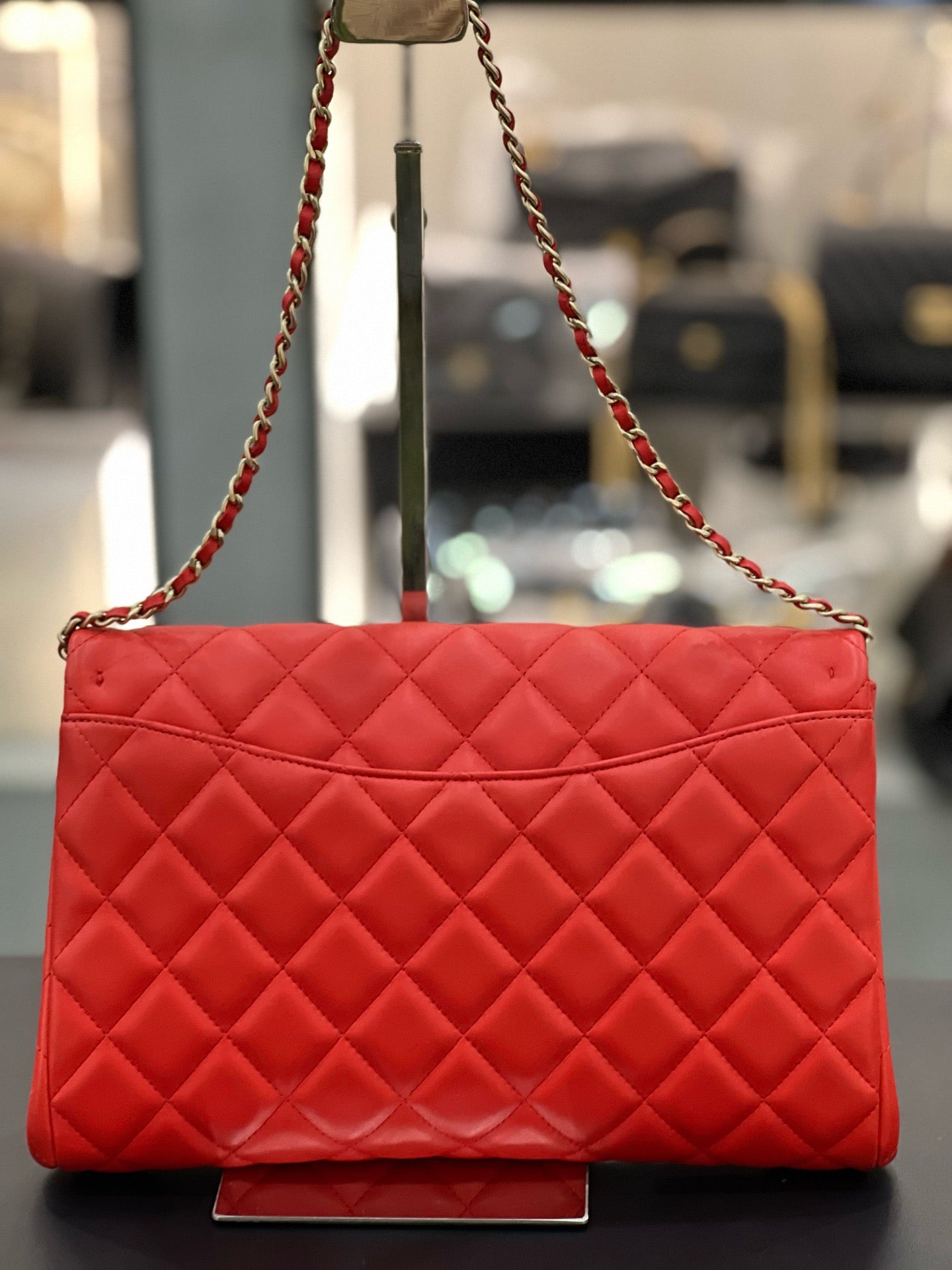 Chanel - Timeless/Classique - Leather - Red - (medium)