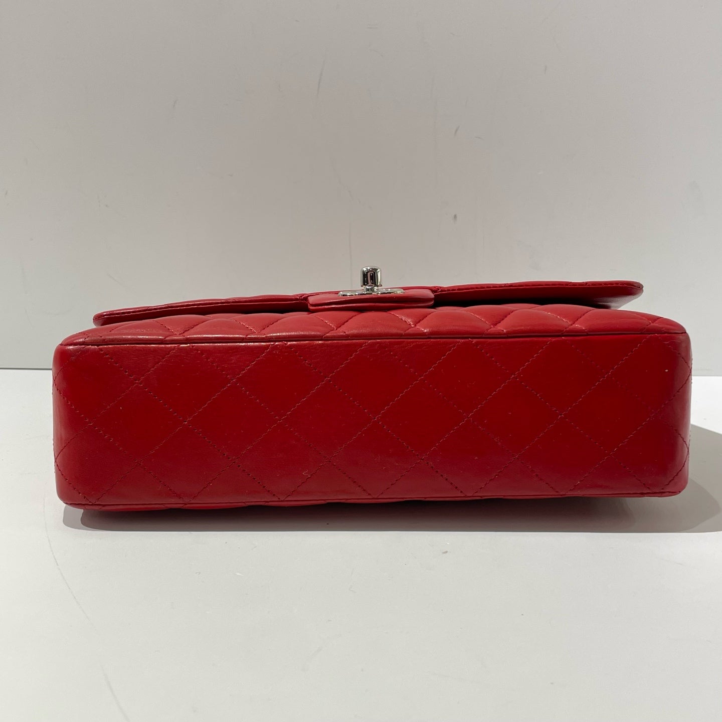 Chanel - Timeless/Classique - Leather - Red - (medium)