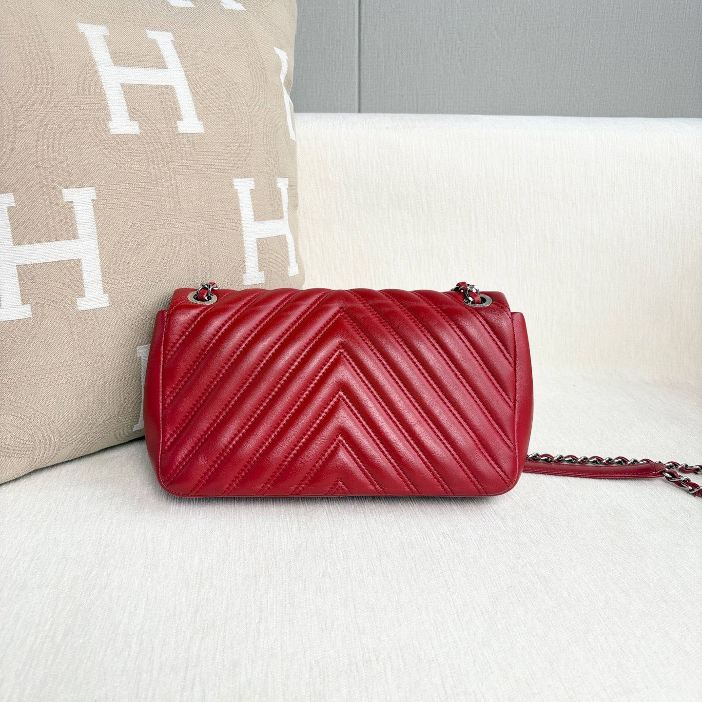Chanel - Timeless/Classique - Leather - Red - (medium)