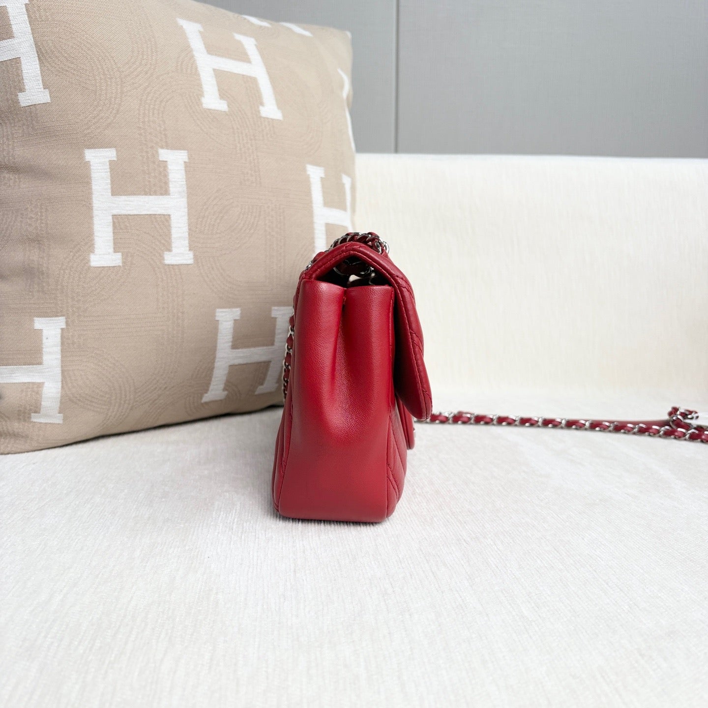 Chanel - Timeless/Classique - Leather - Red - (medium)