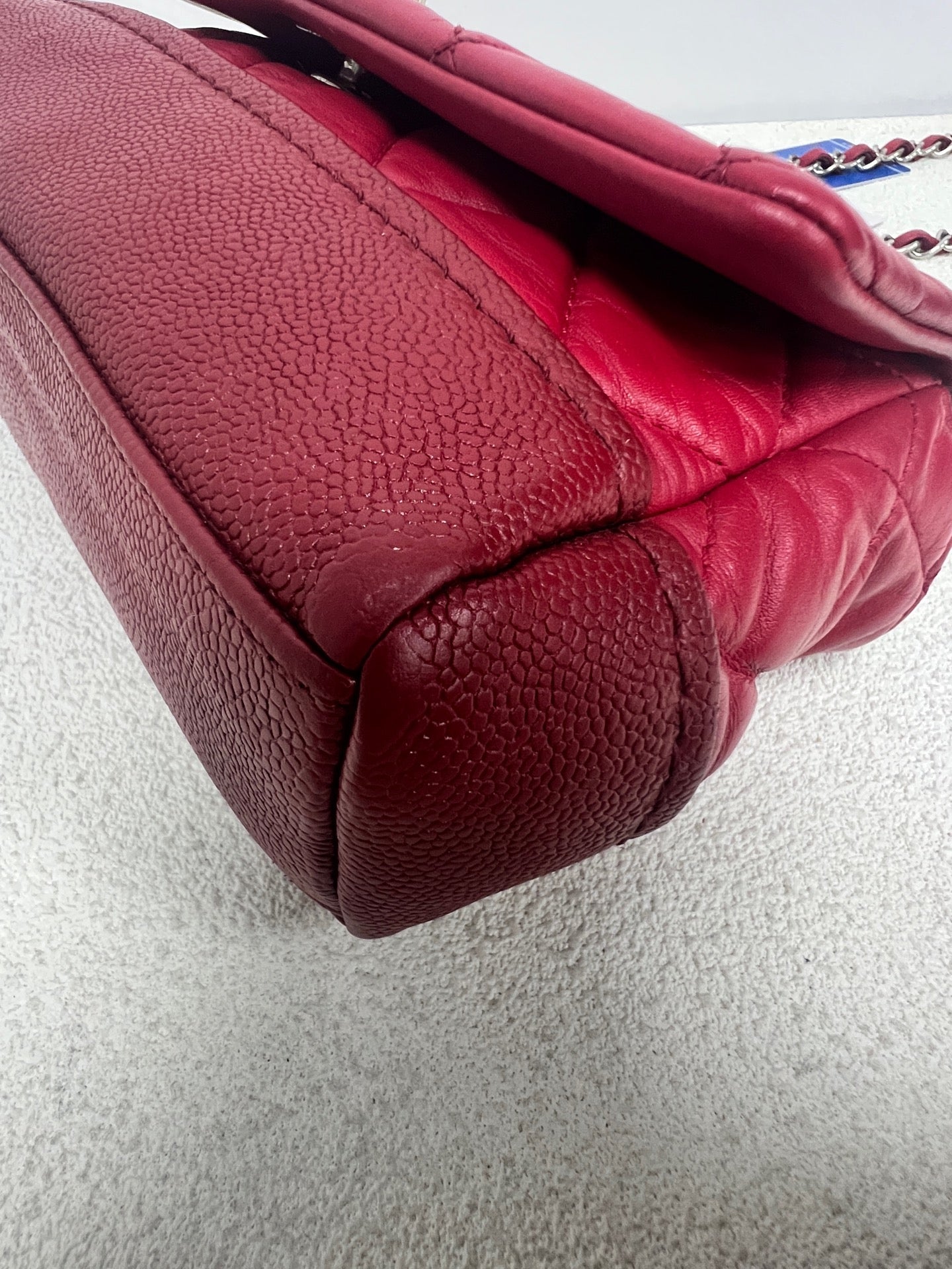 Chanel - Timeless/Classique - Leather - Red - (small)