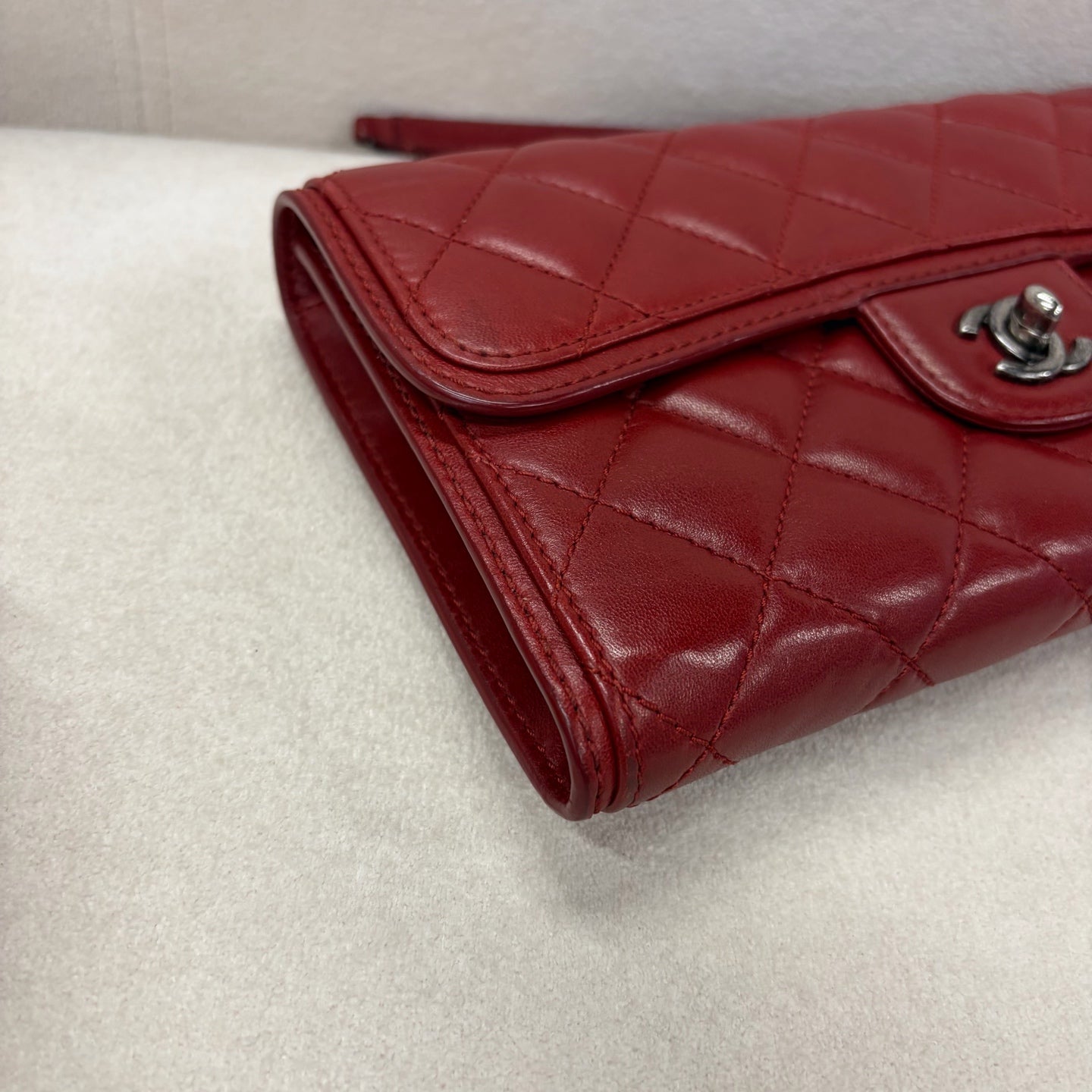Chanel - Timeless/Classique - Leather - Red - (small)