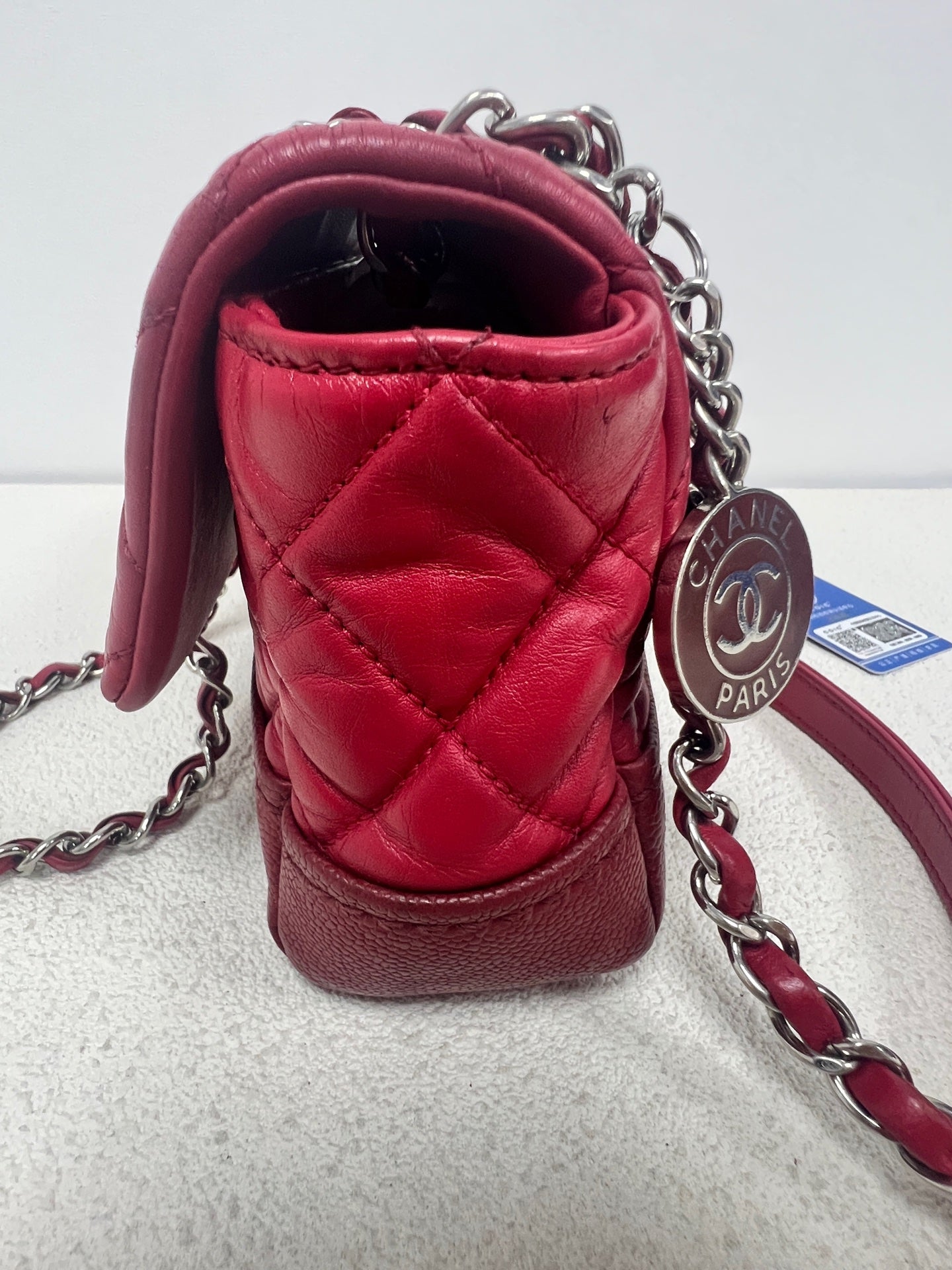 Chanel - Timeless/Classique - Leather - Red - (small)