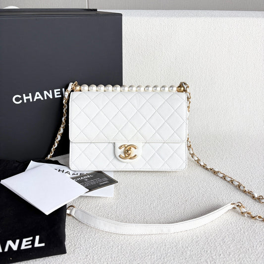 Chanel - Timeless/Classique - Leather - White - (mini)